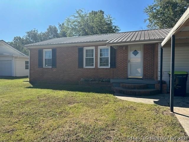 1215 E Beverly Property Photo