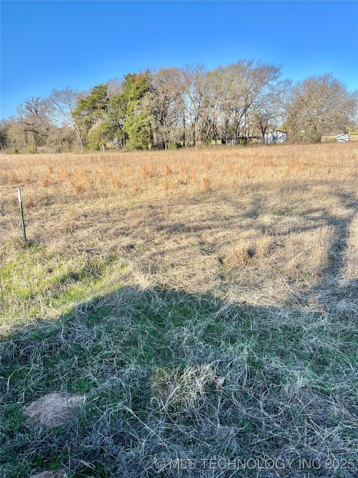 Scenic View Road Property Photo