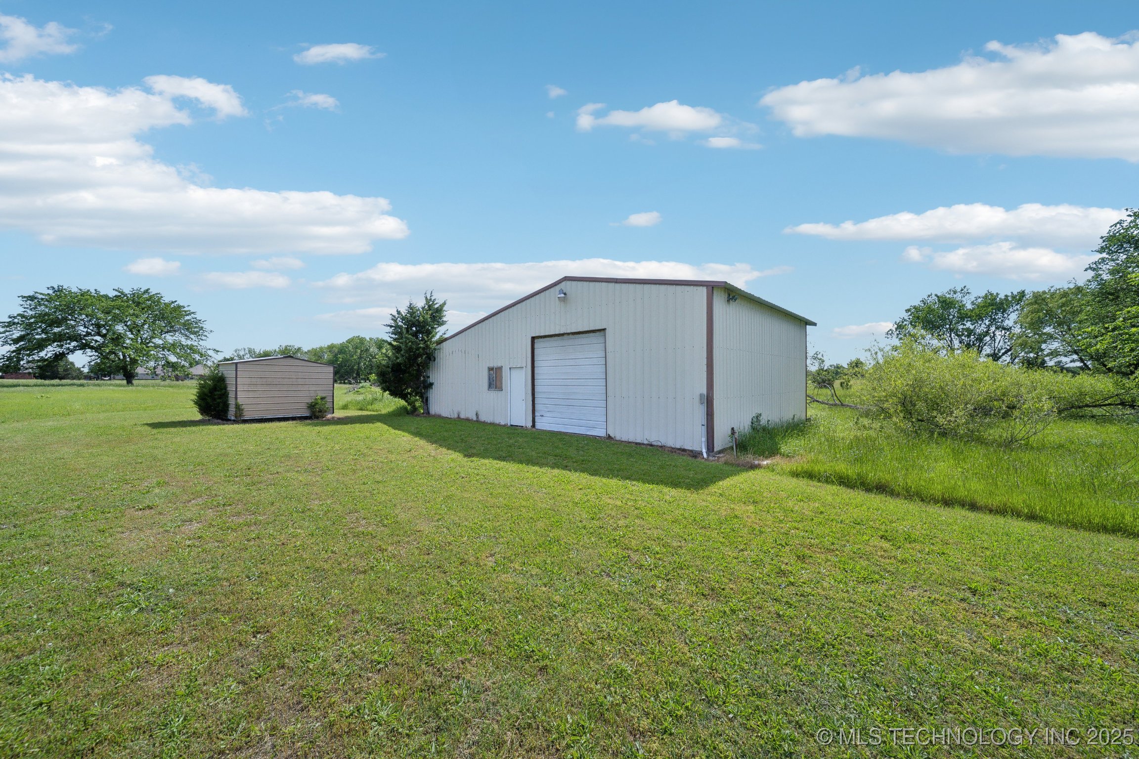 11712 E 121st Street North Property Photo 43