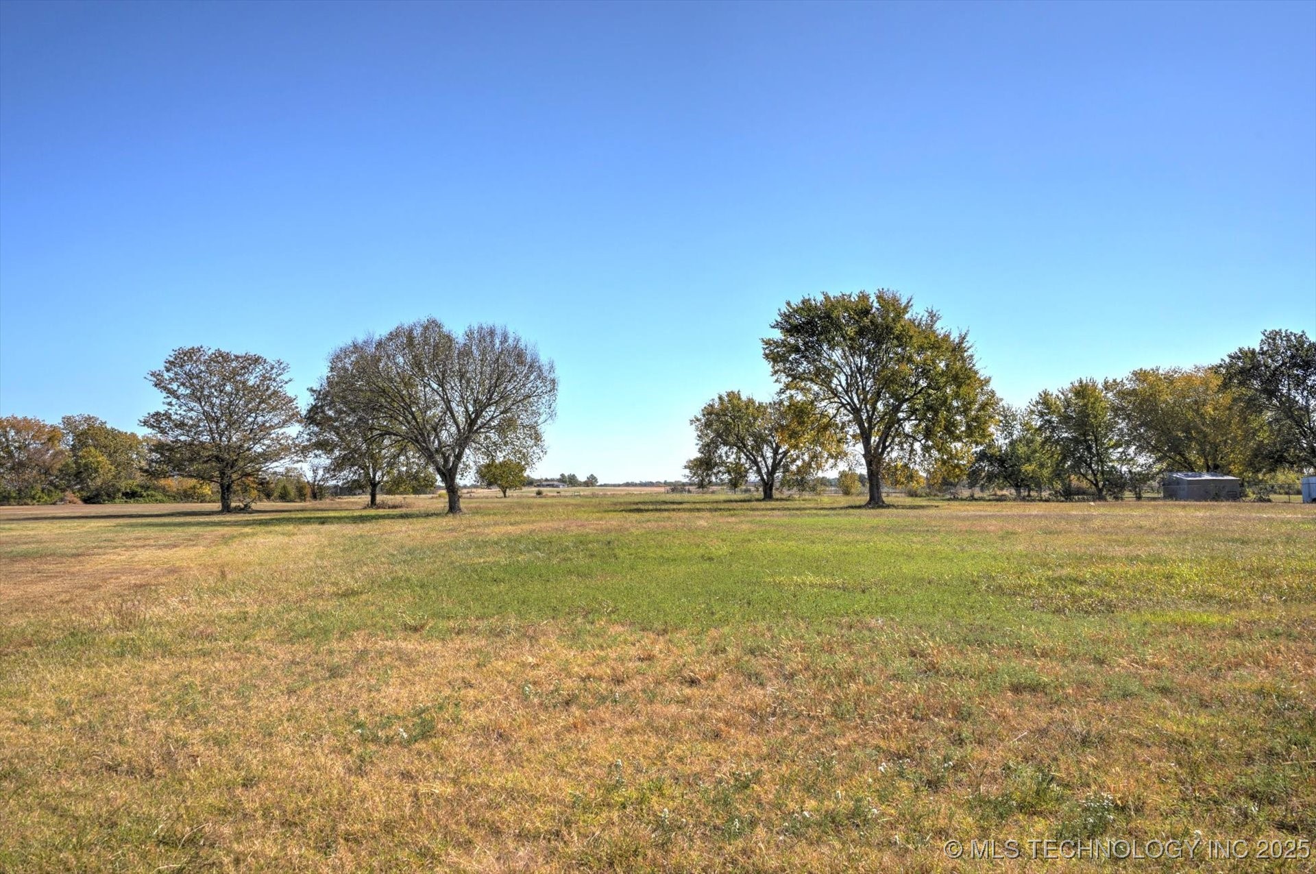 N 153rd Road Property Photo