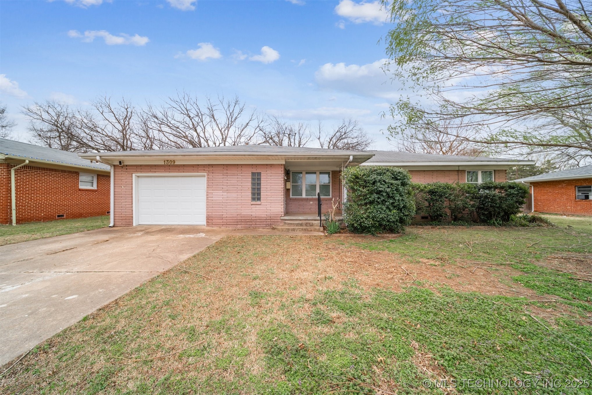1309 Lewis Street Property Photo