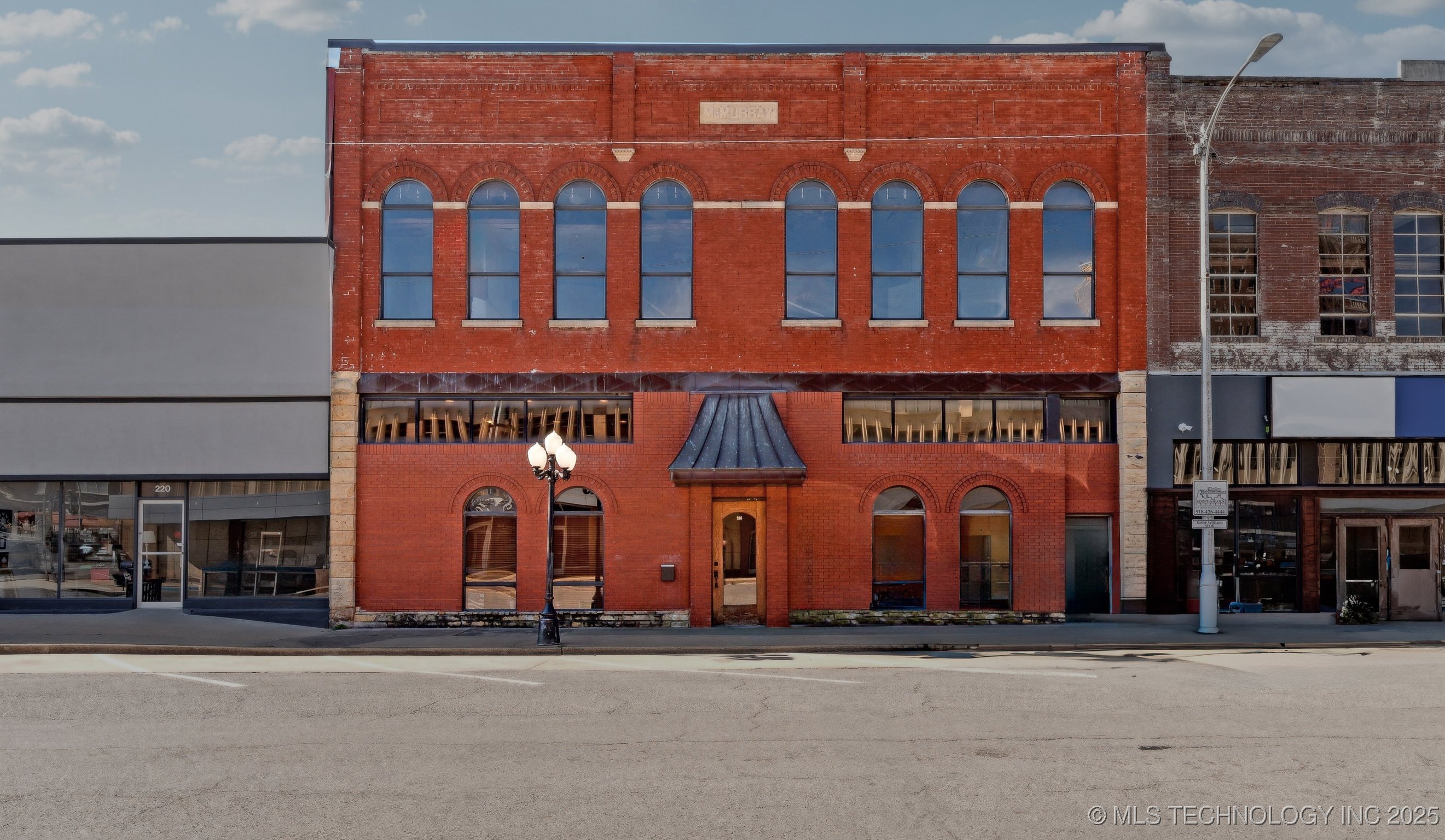 2511598 Property Photo 1