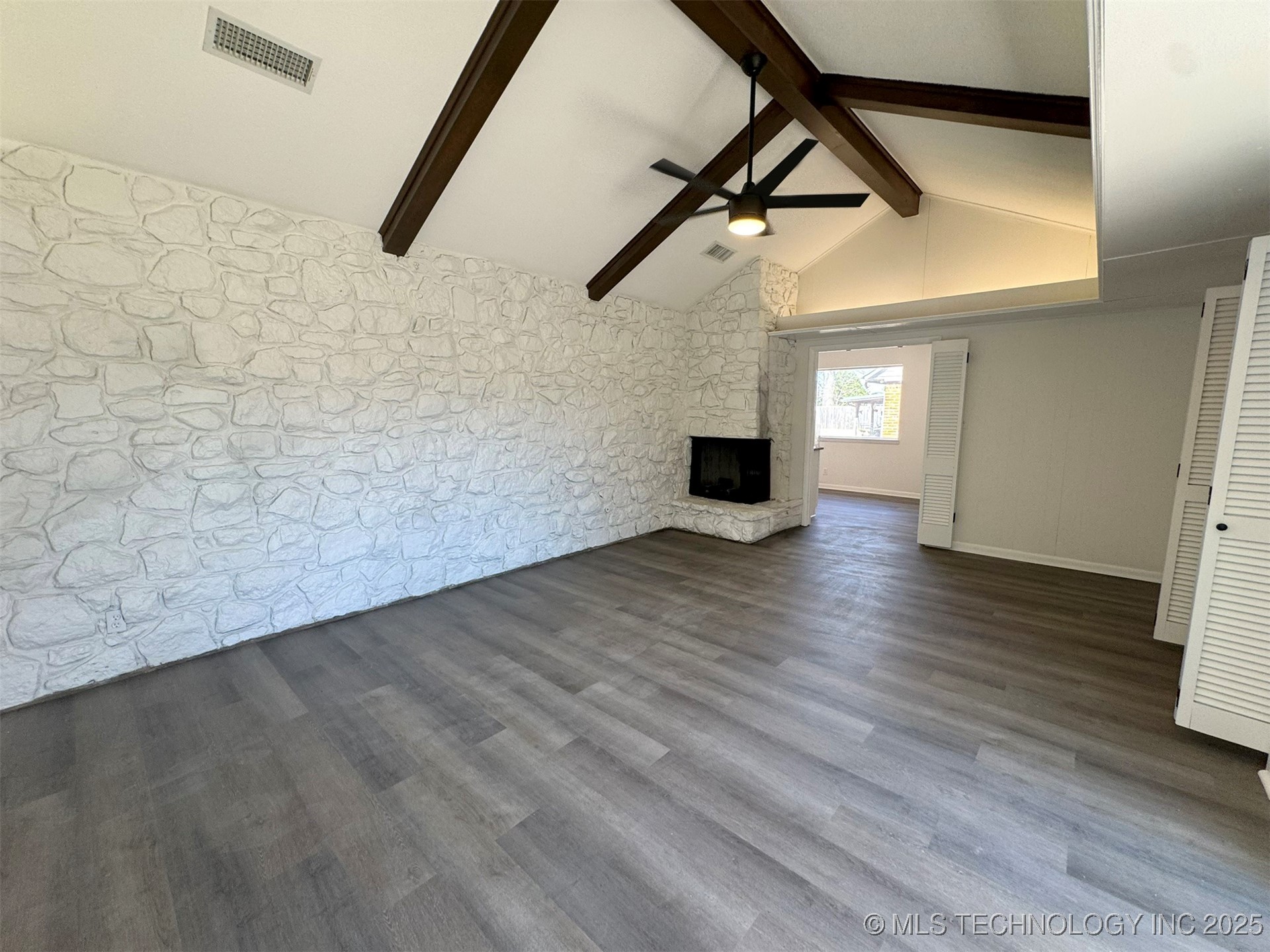 4760 S Irvington Avenue Property Photo 5