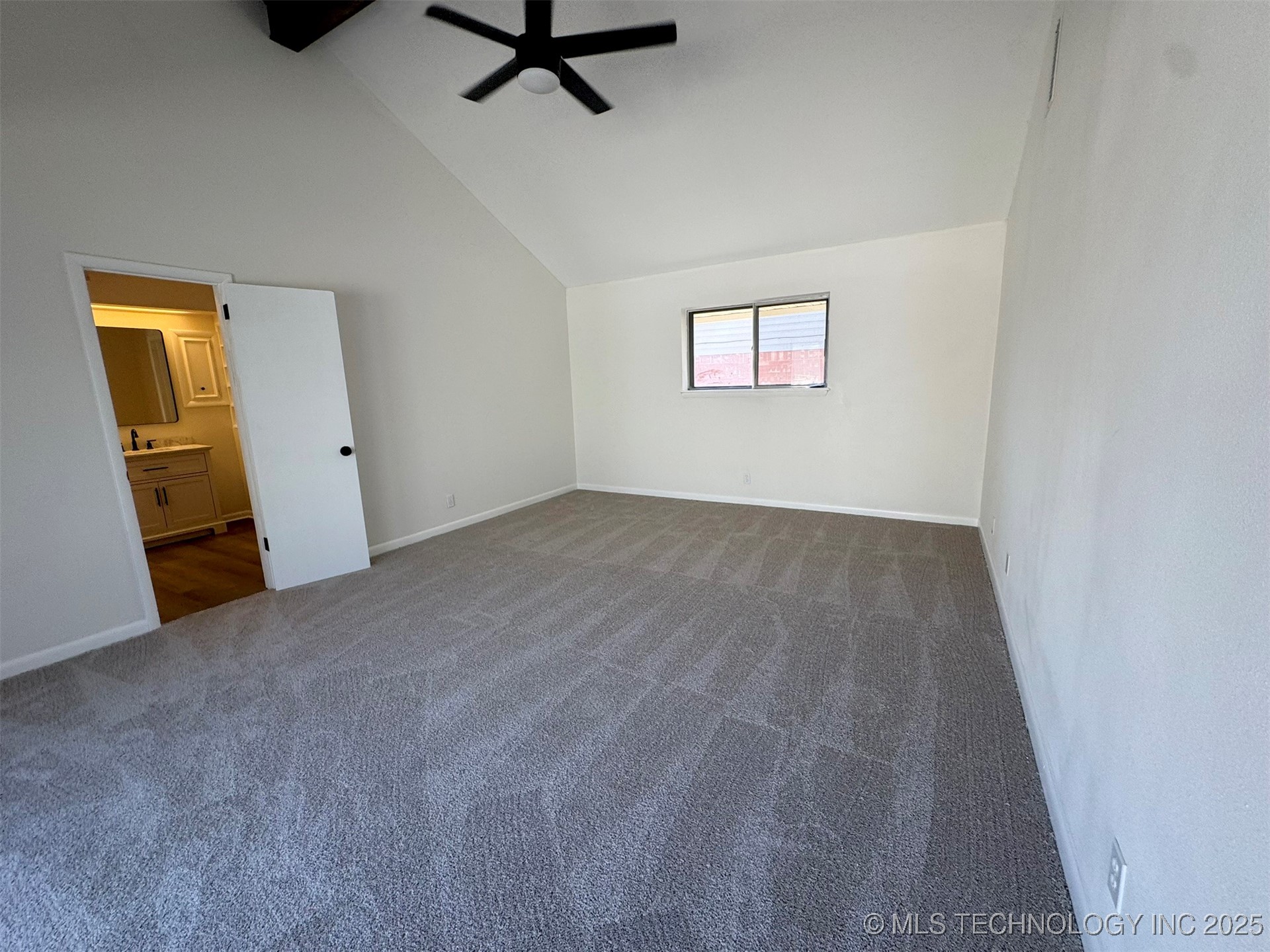 4760 S Irvington Avenue Property Photo 18