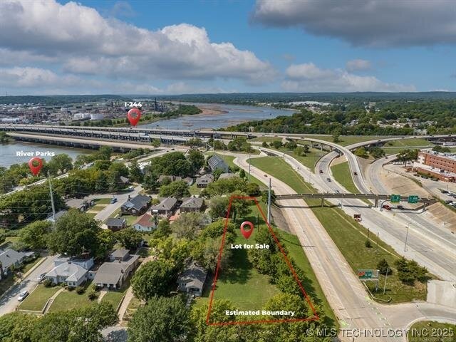 1208 S Indian Avenue Property Photo