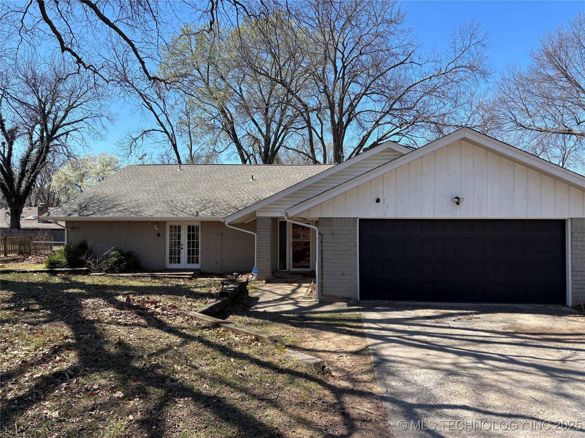 8234 S Sandusky Avenue Property Photo