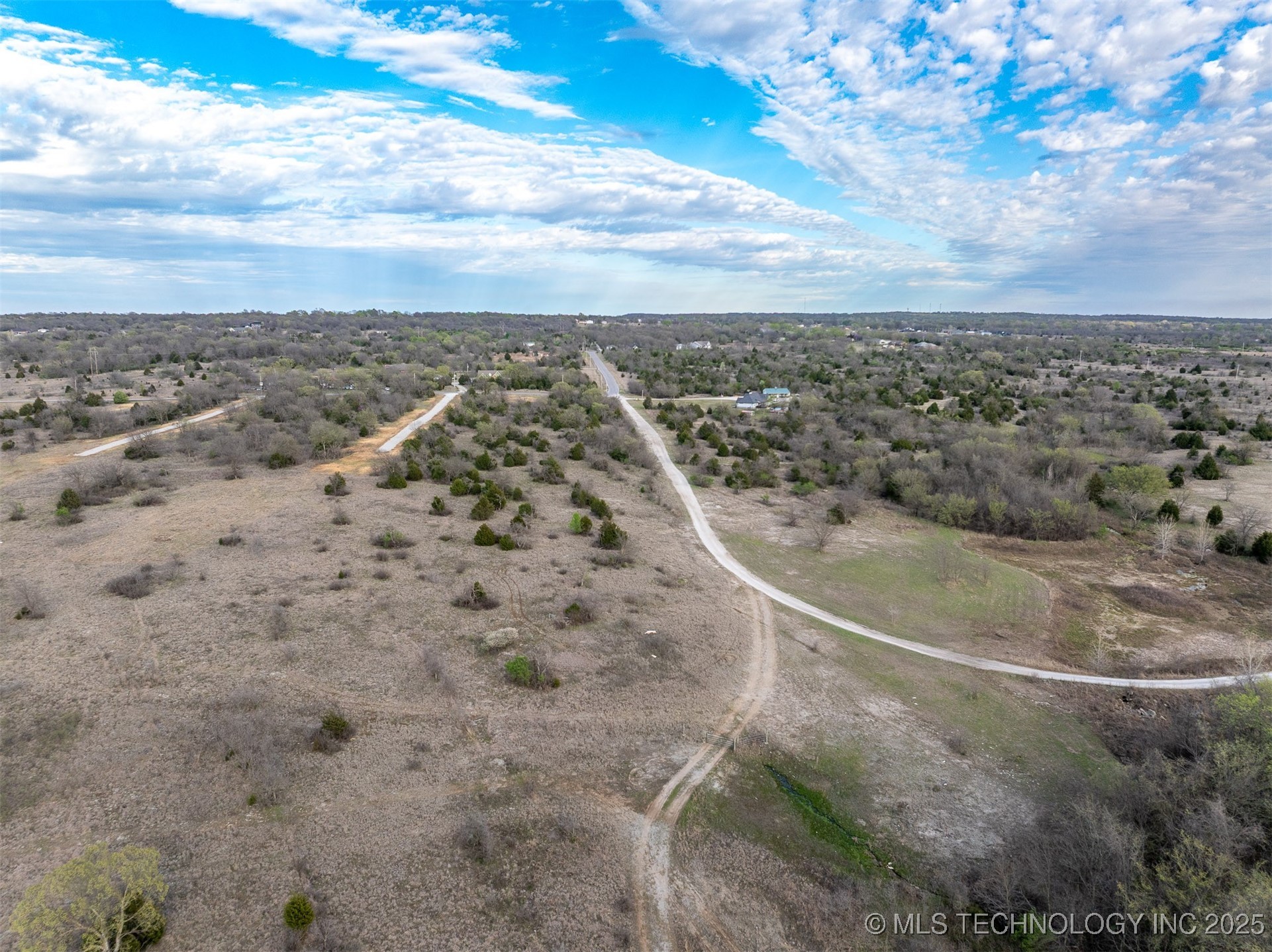 7 Hobbs Creek Road Property Photo 9