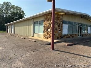 6536 N Peoria Avenue Property Photo
