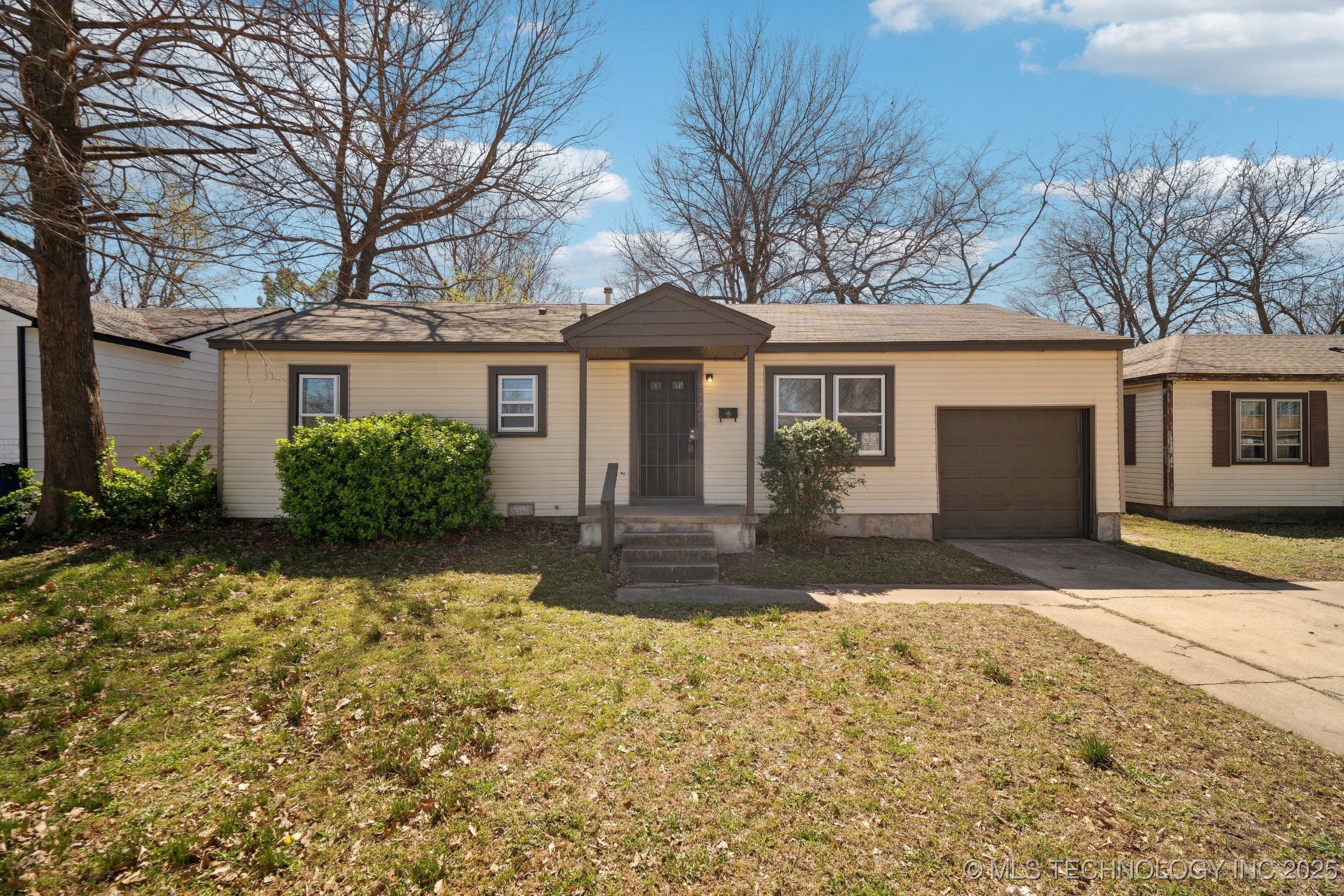 7380 E Independence Street Property Photo 1