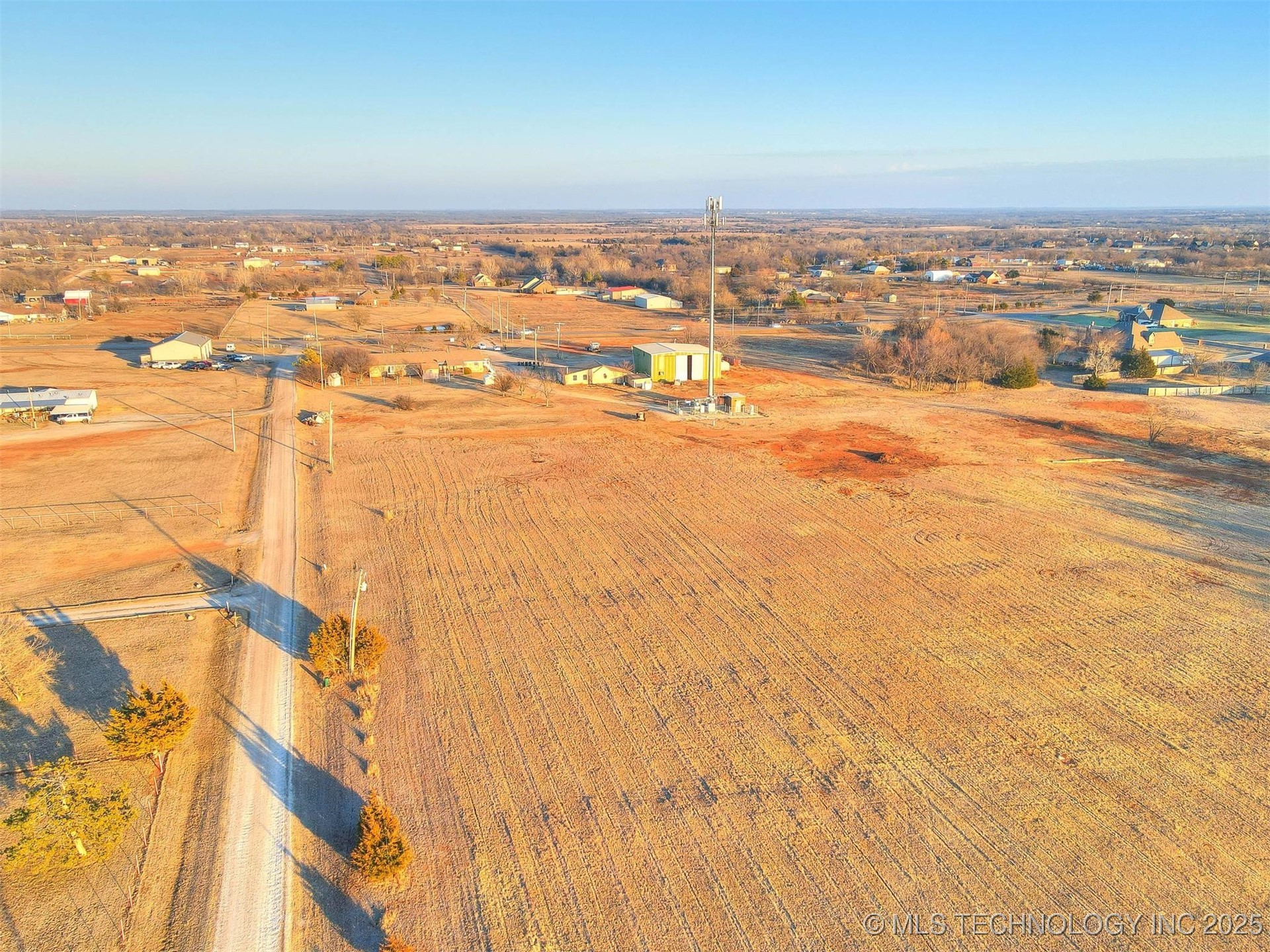 11117 S Sunnylane Road Property Photo 6