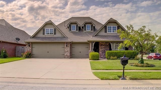 15804 E 91st Street N Property Photo