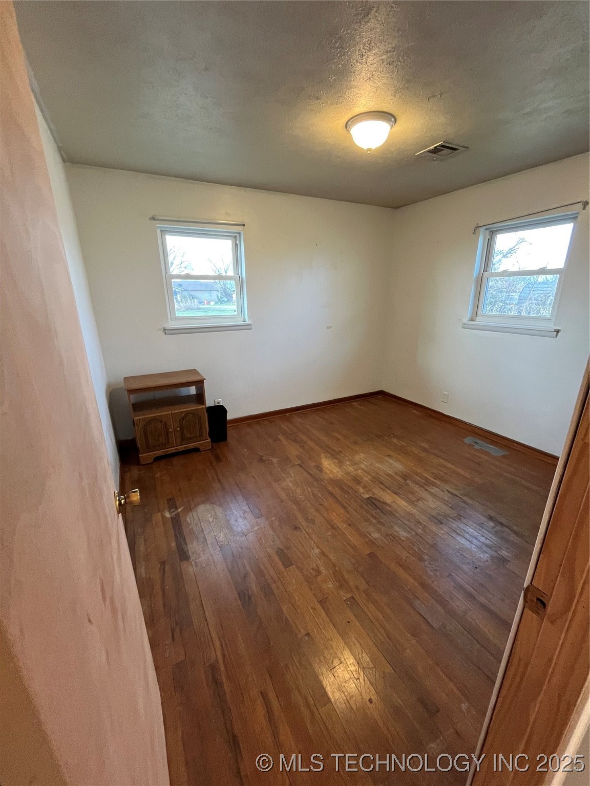 32061 S Highway 69 Property Photo 8