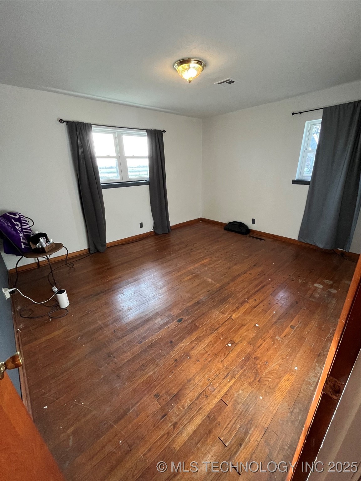 32061 S Highway 69 Property Photo 9