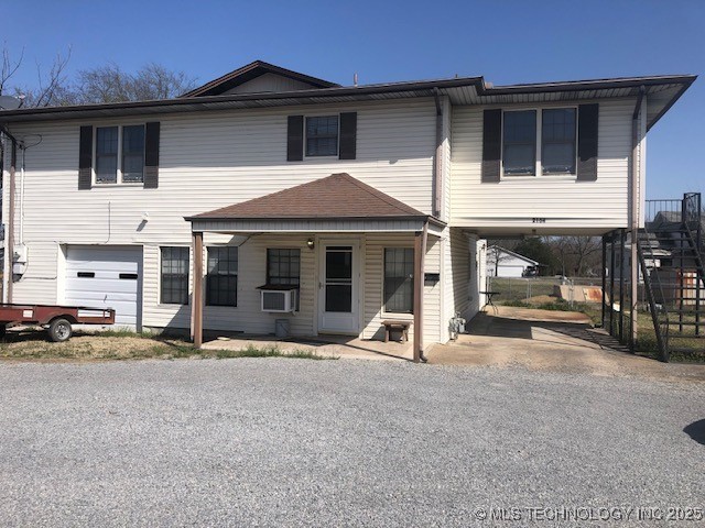 2104 N Main Property Photo 1