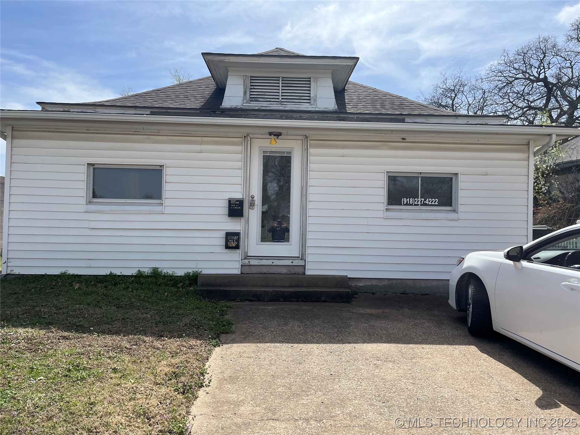 1026 E Line Avenue Property Photo