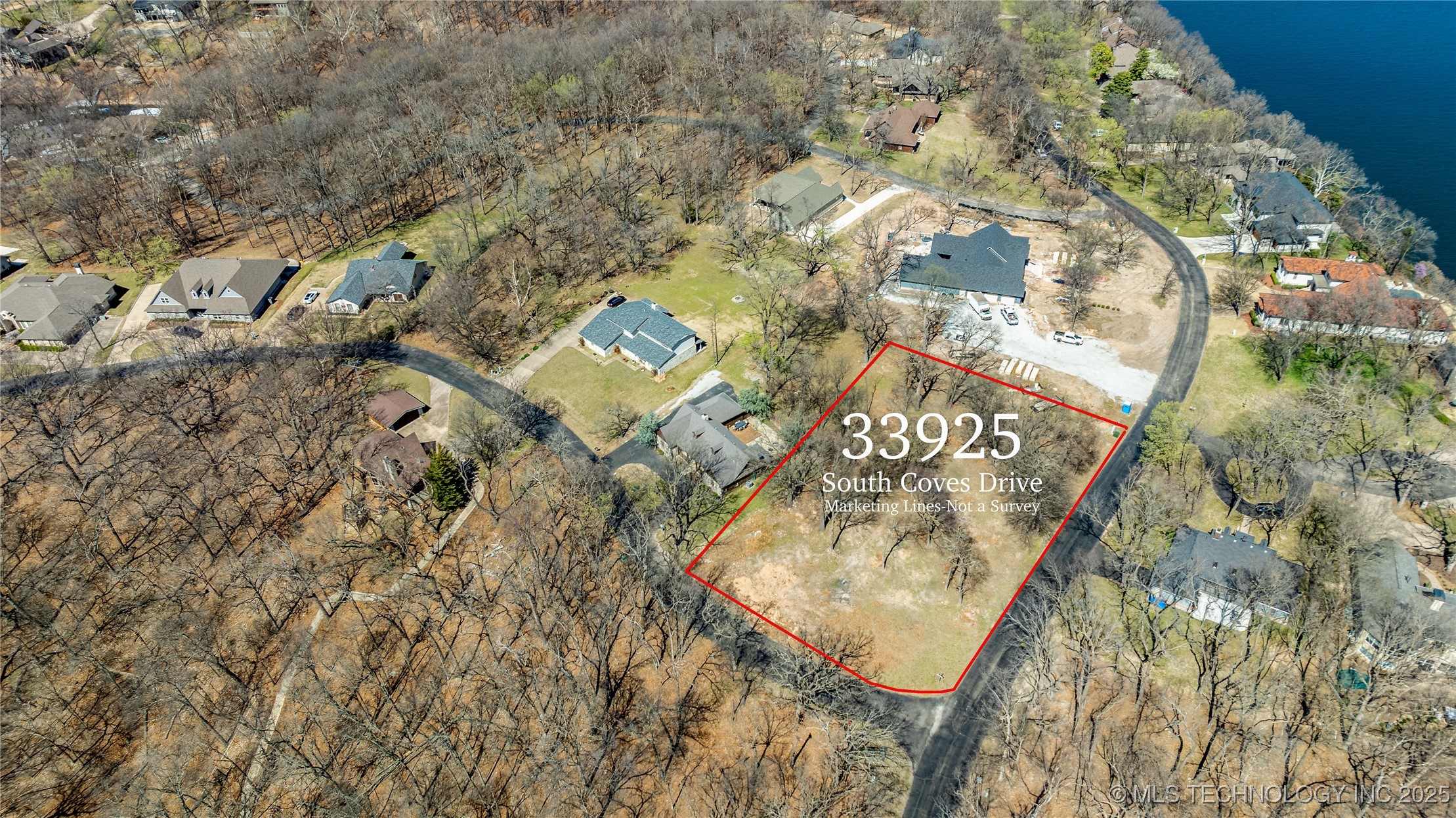 33925 S Coves Drive Property Photo 3