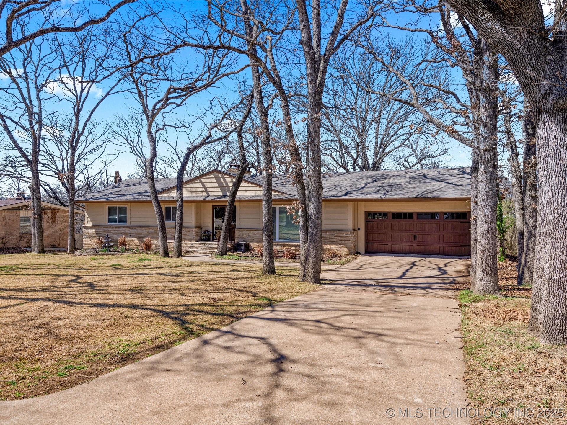 1321 Rockdale Road Property Photo 1
