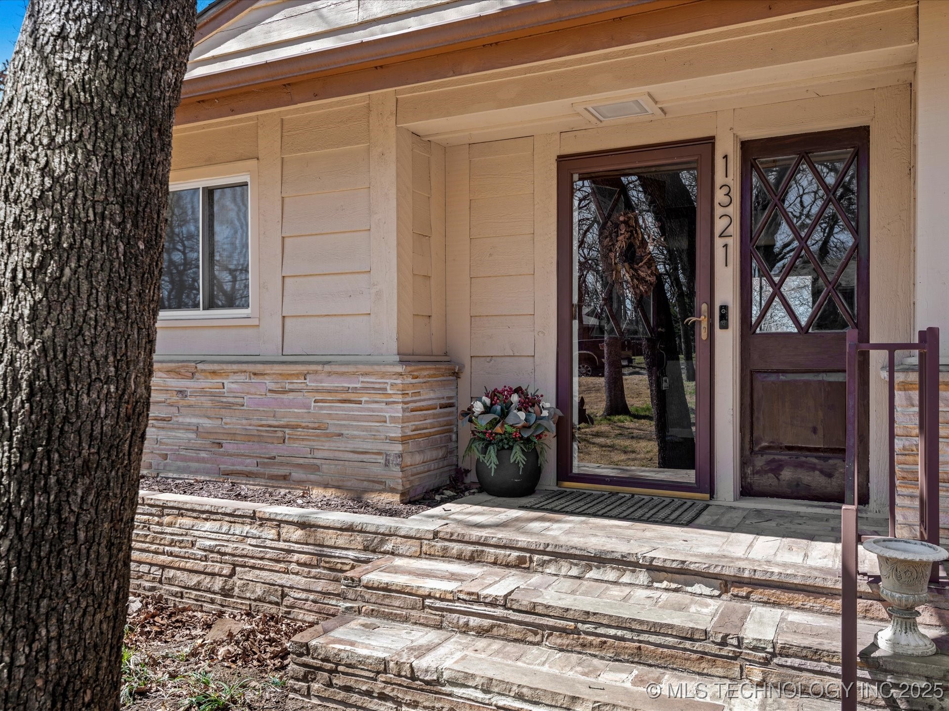 1321 Rockdale Road Property Photo 3