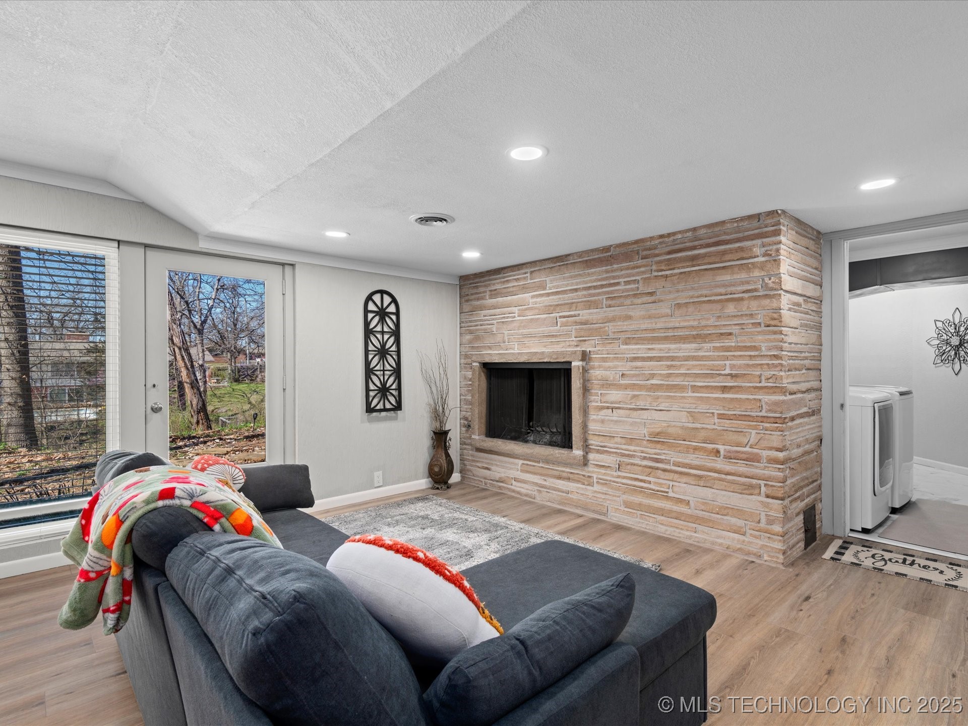 1321 Rockdale Road Property Photo 26