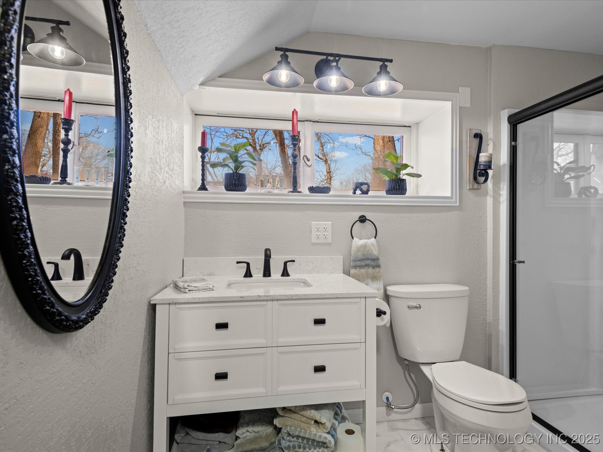 1321 Rockdale Road Property Photo 30