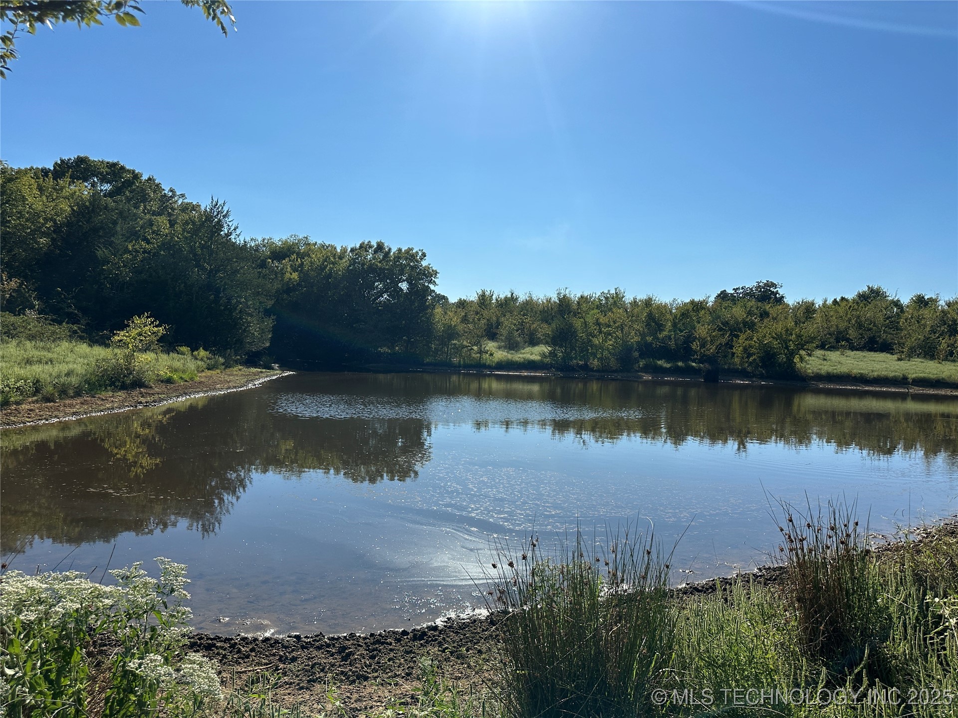 708 Sandstone Road Property Photo