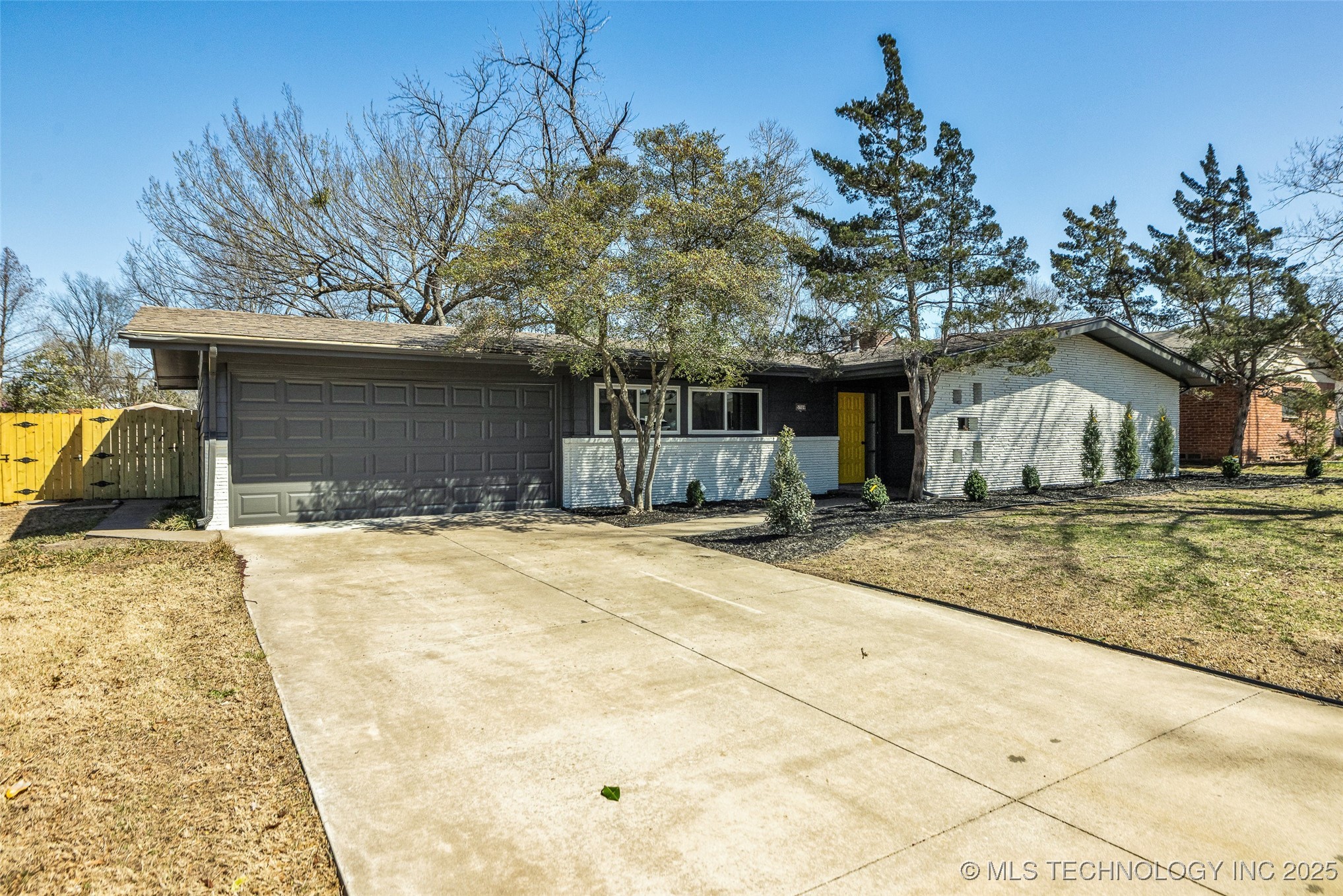 5709 S Louisville Avenue Property Photo