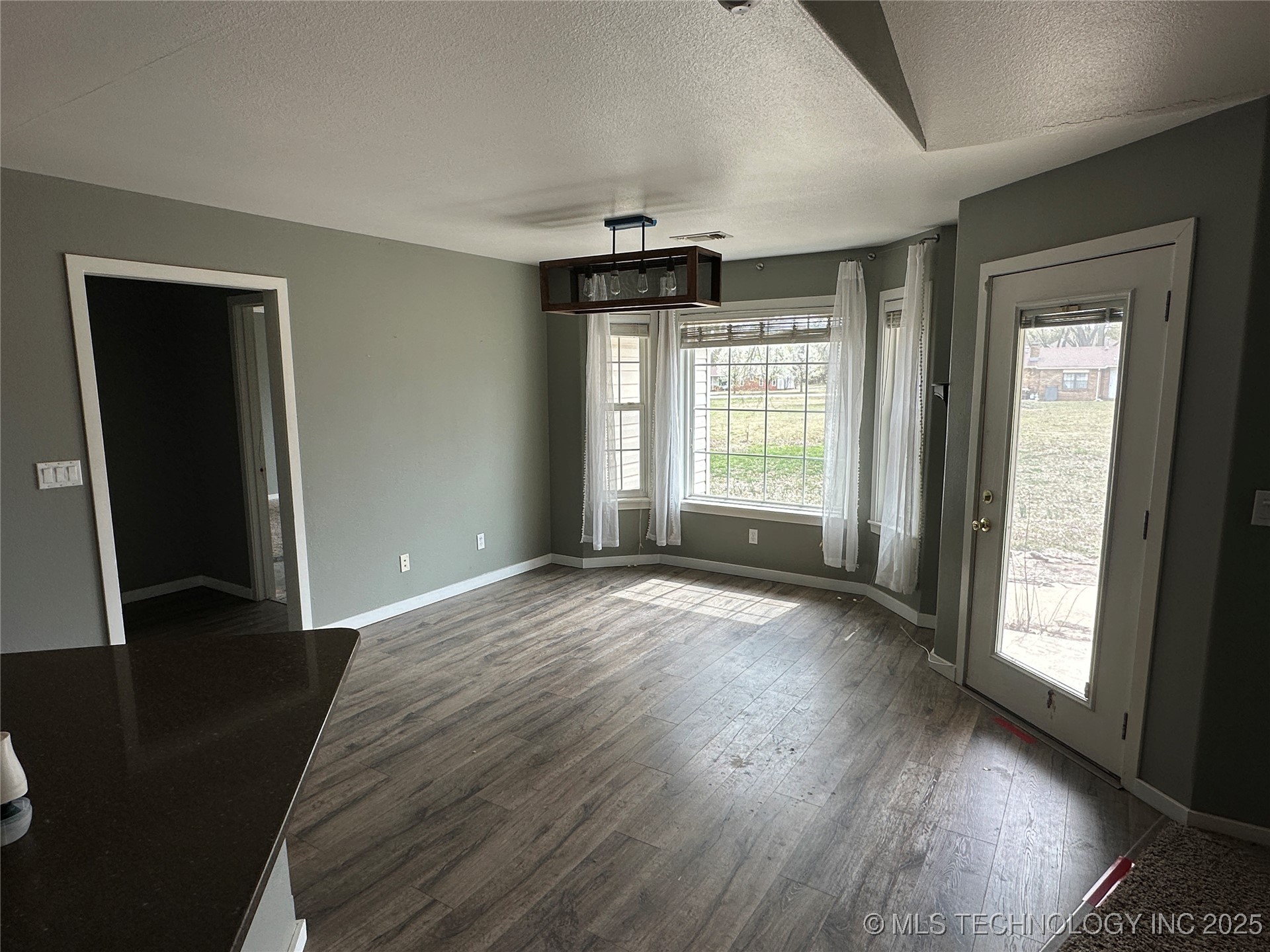 102 Morning Lane Property Photo 9