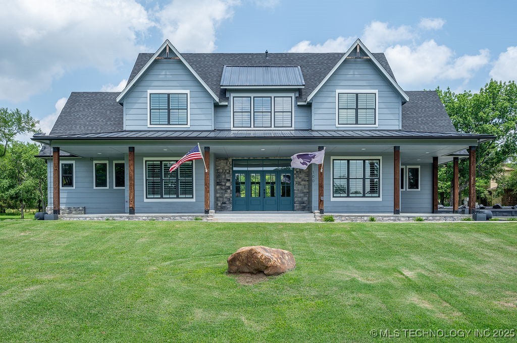 100 N Spinnaker Run Property Photo