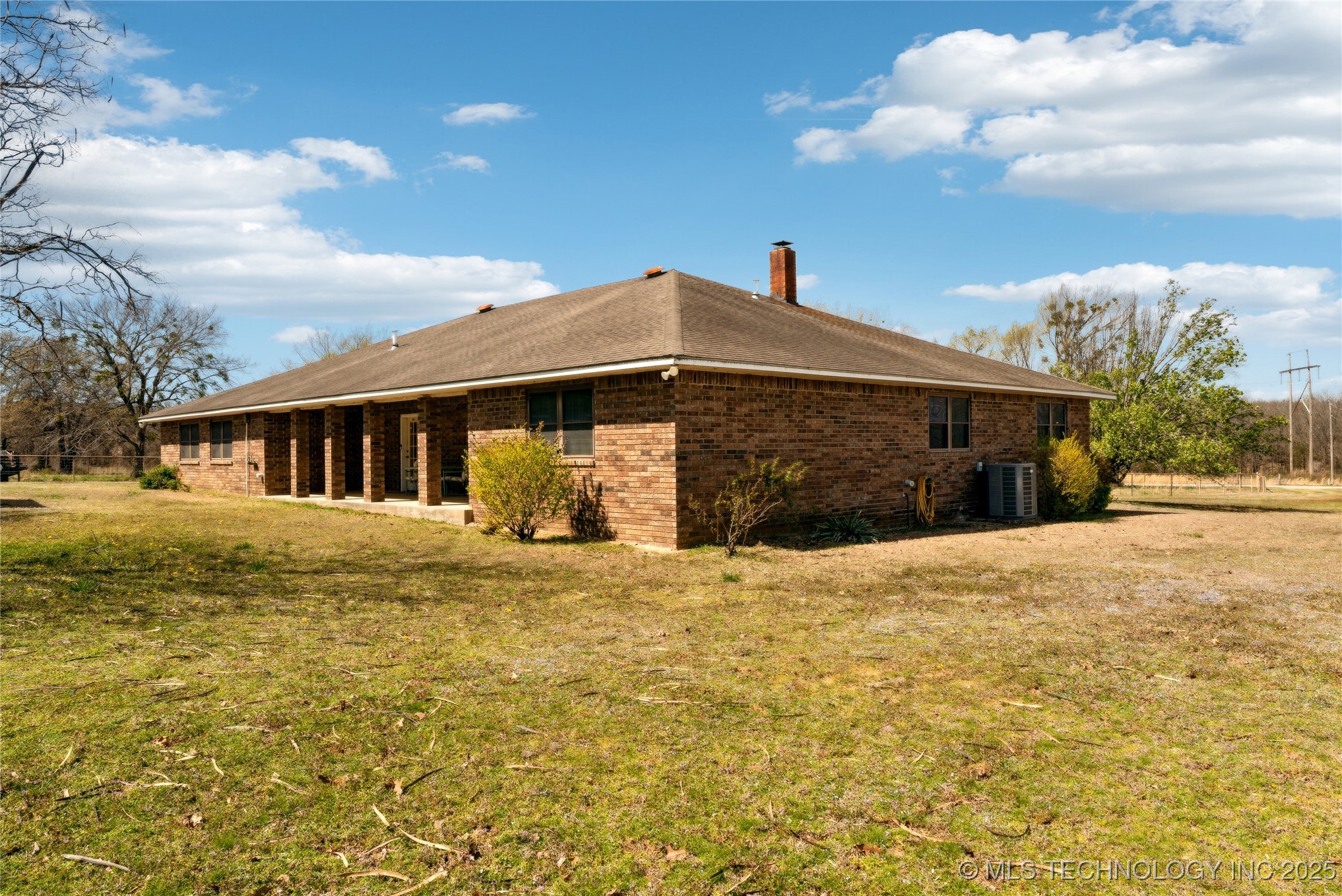643 Drewyer Road Property Photo 4
