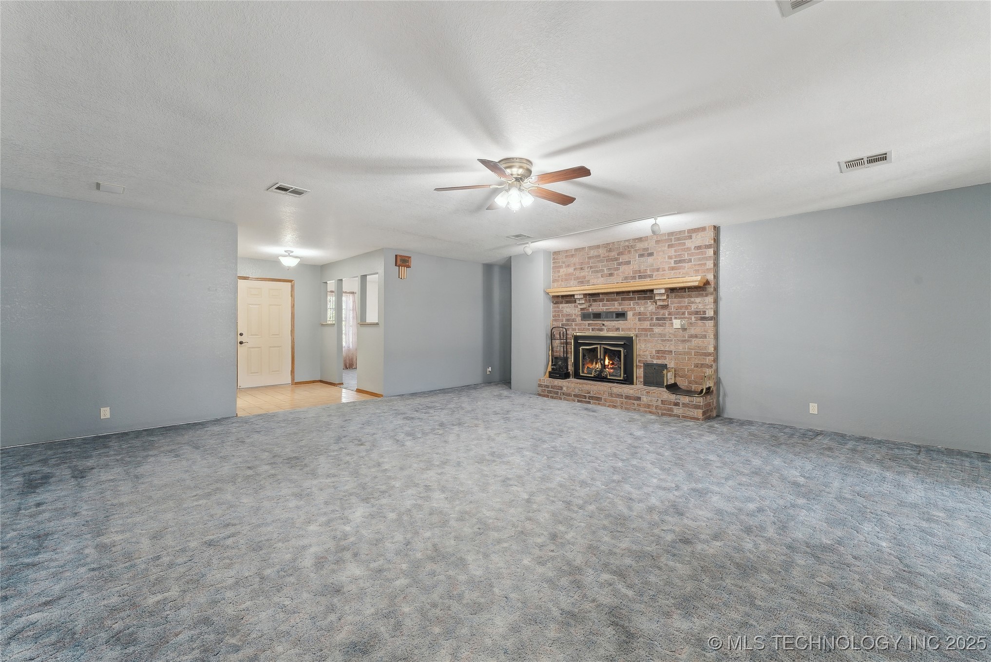 643 Drewyer Road Property Photo 8