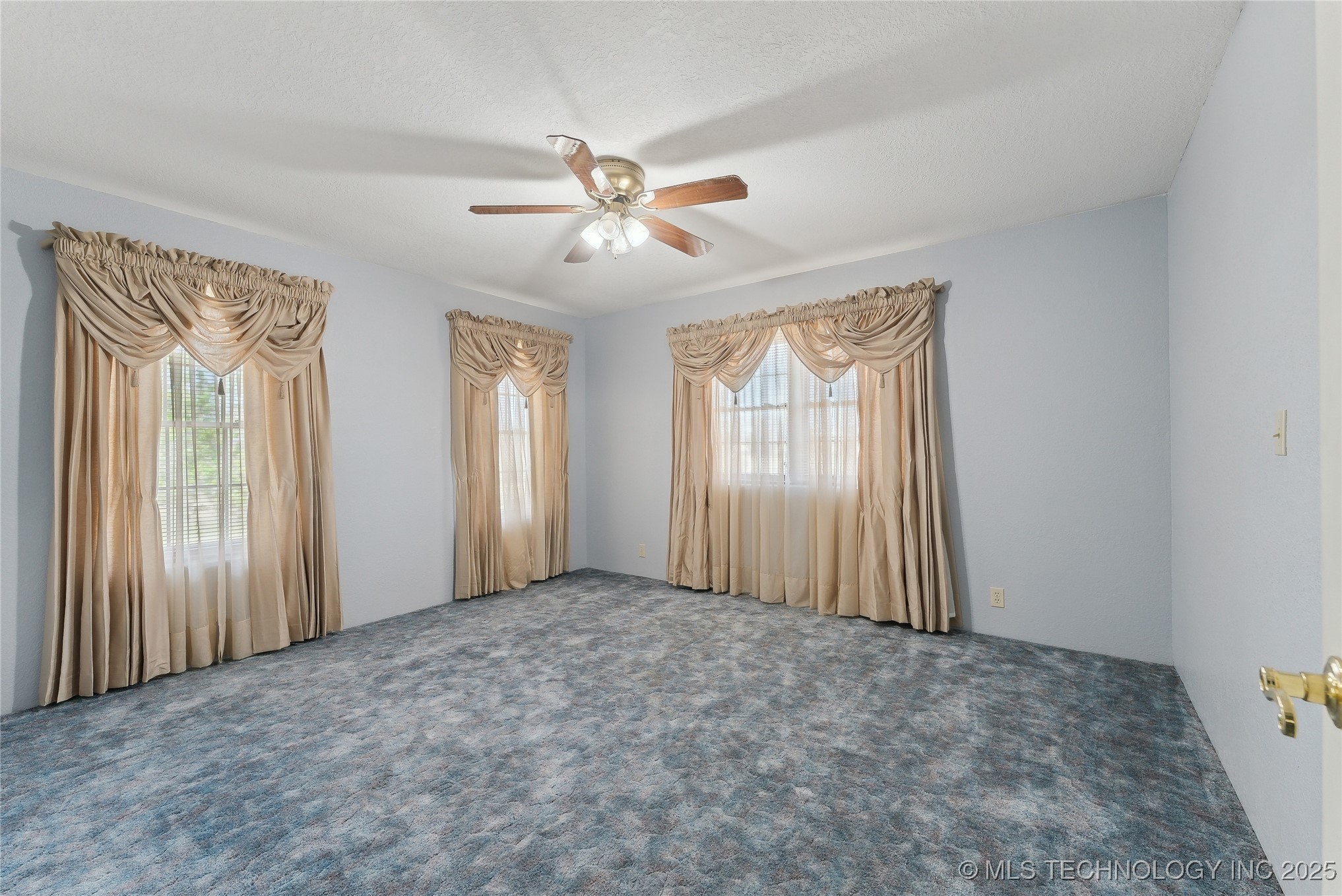643 Drewyer Road Property Photo 21