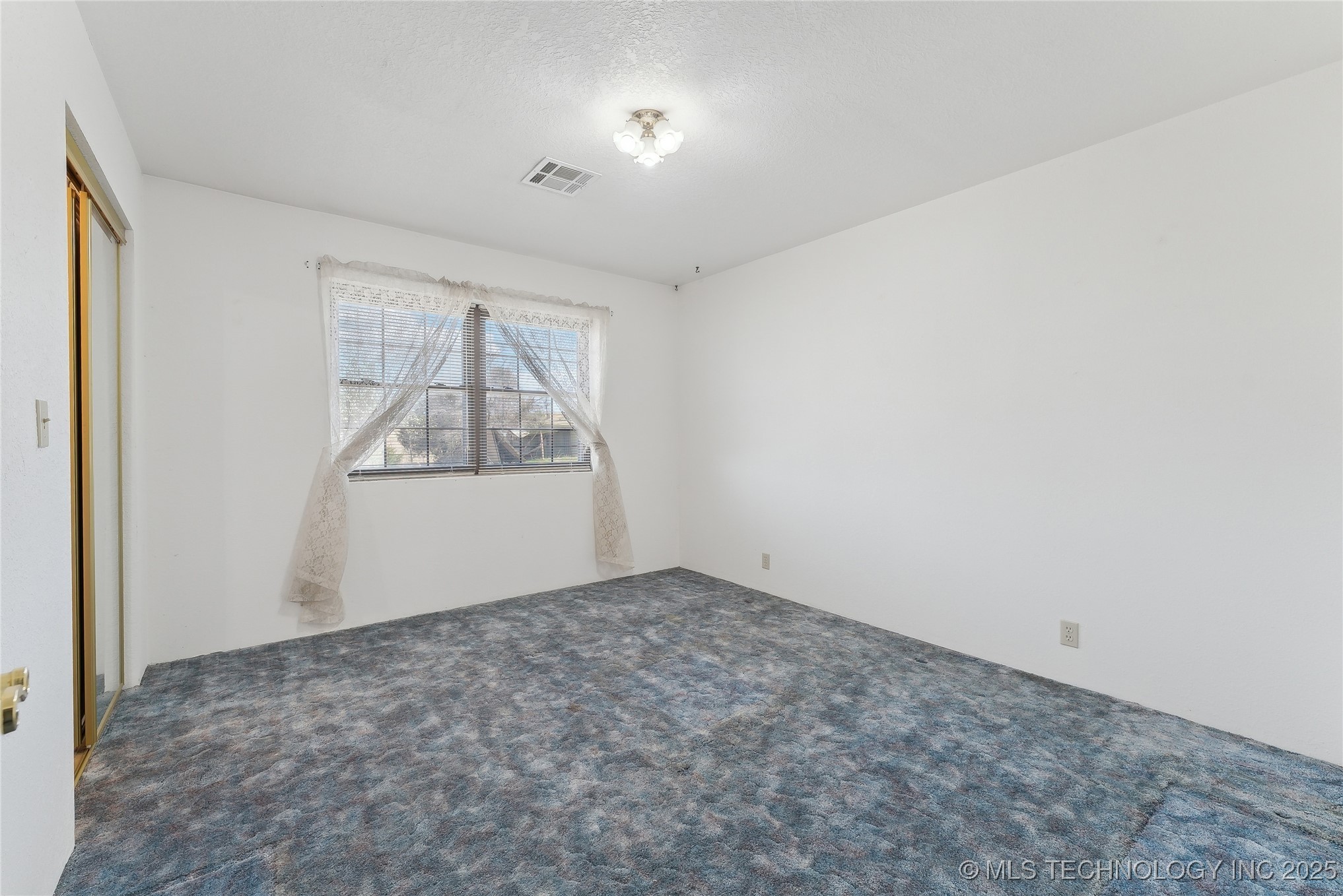 643 Drewyer Road Property Photo 23