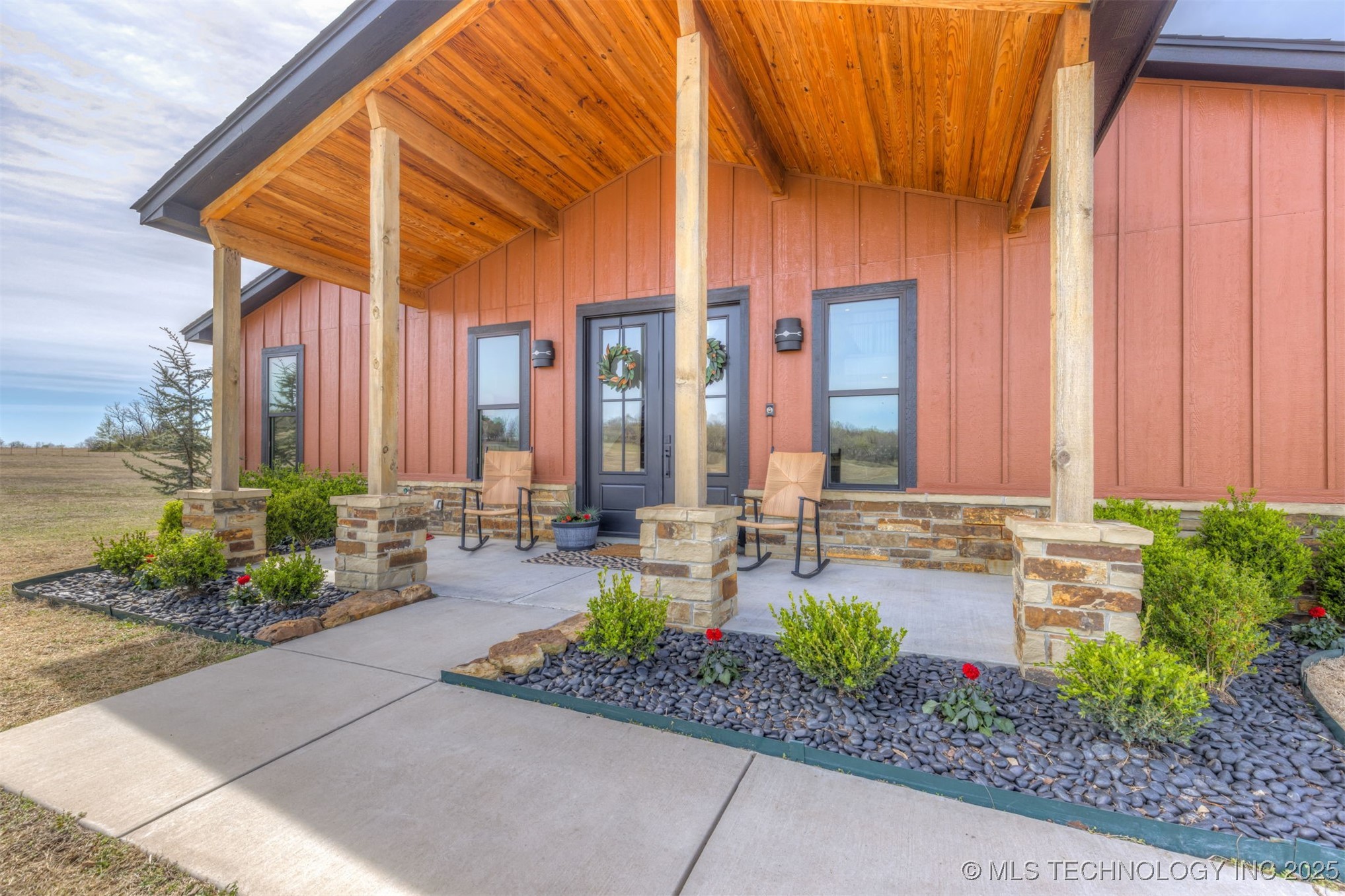 22450 S Rocky Ridge Lane Property Photo