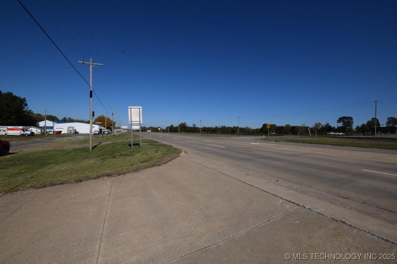 82112 Hwy 59 Property Photo 15