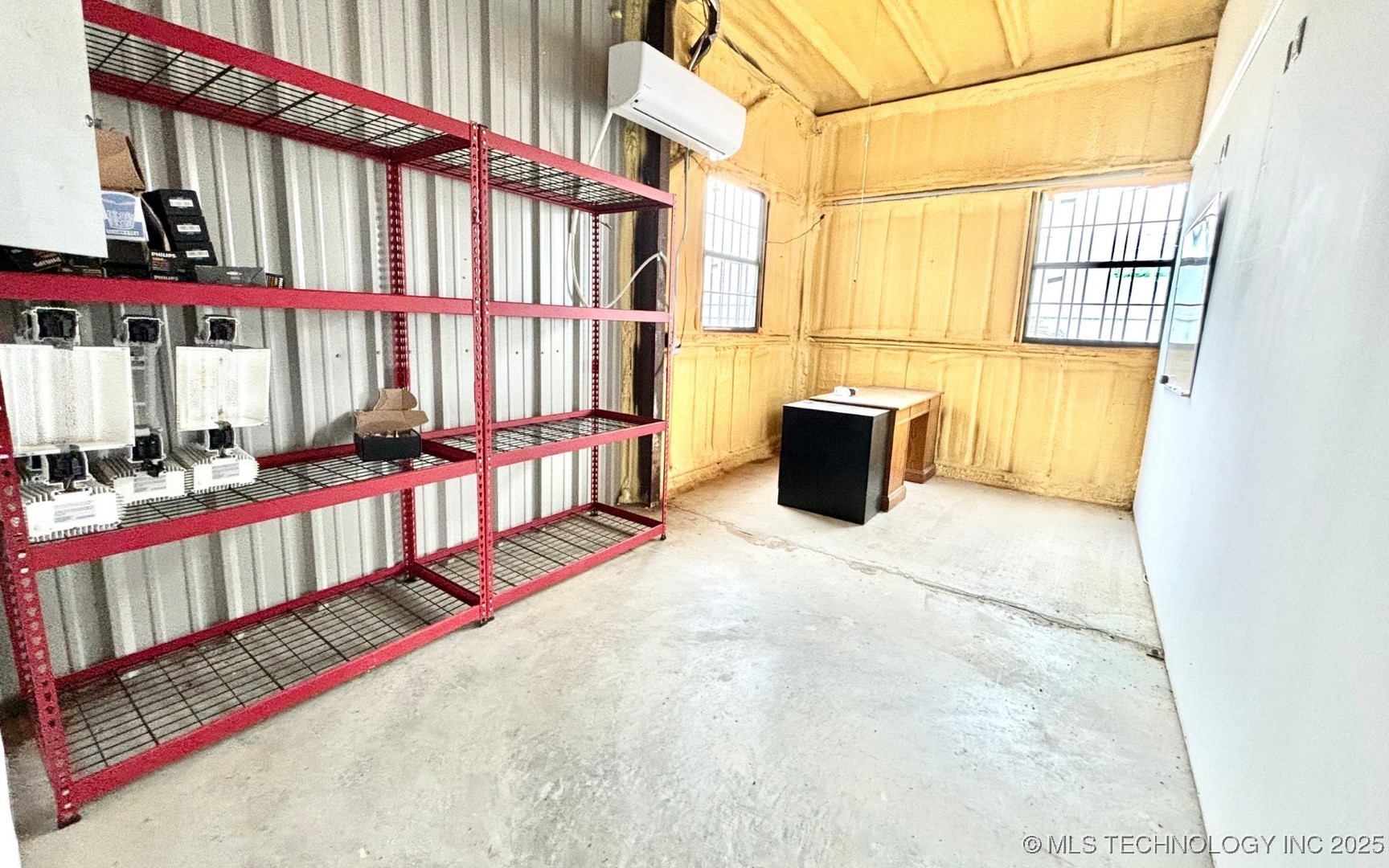 919 Bussell Ridge Road Property Photo 15