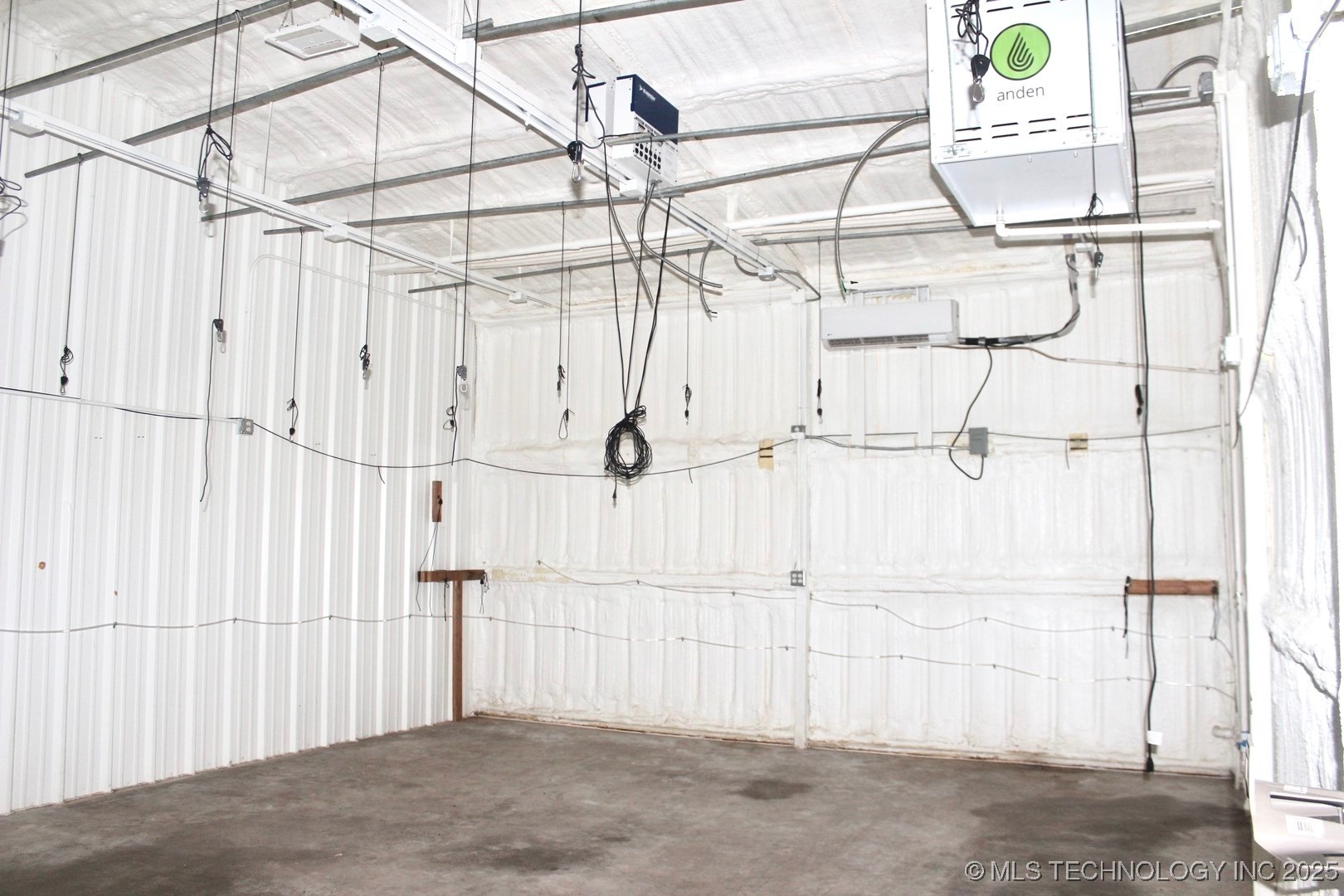 919 Bussell Ridge Road Property Photo 22