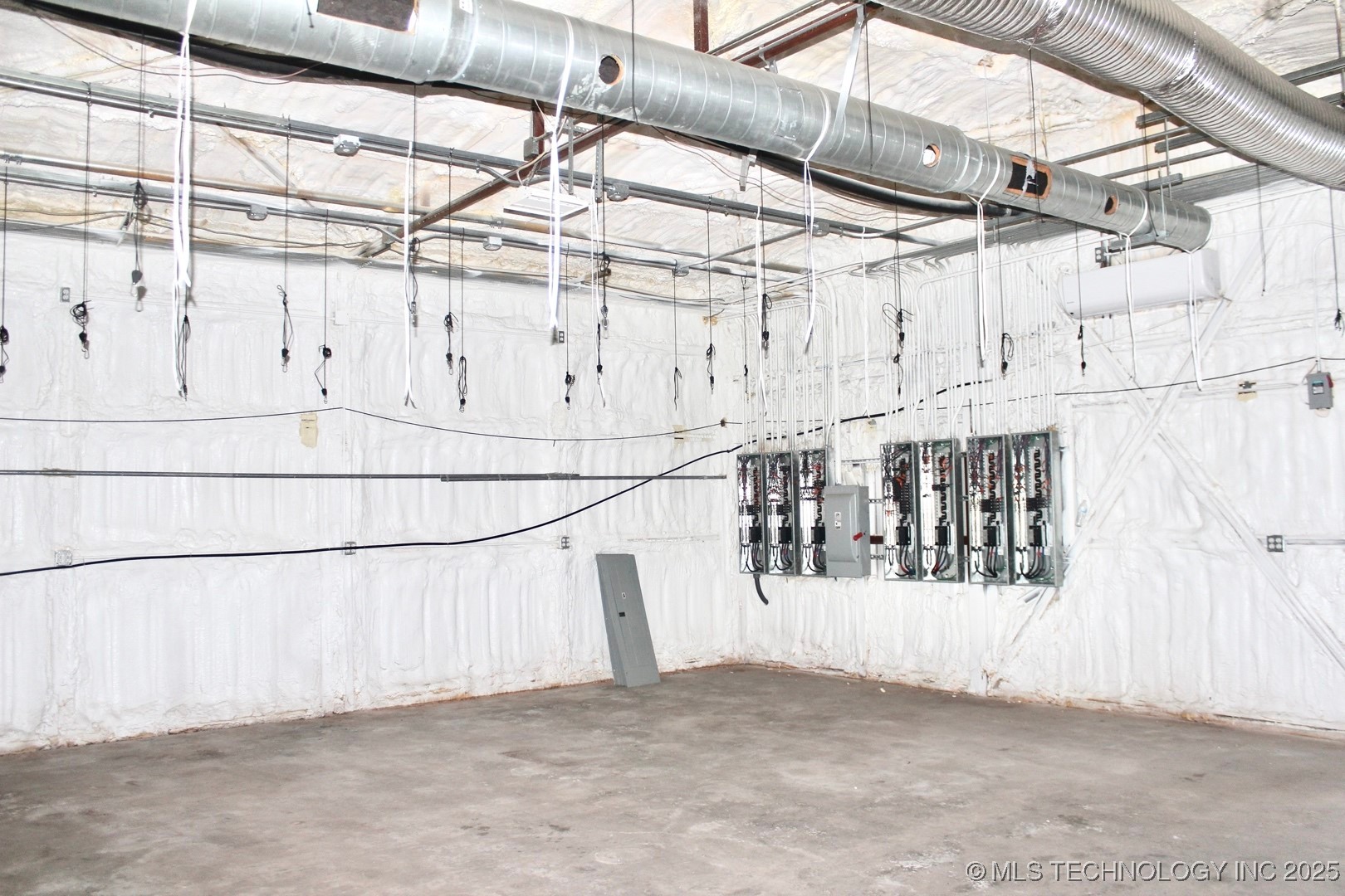 919 Bussell Ridge Road Property Photo 25