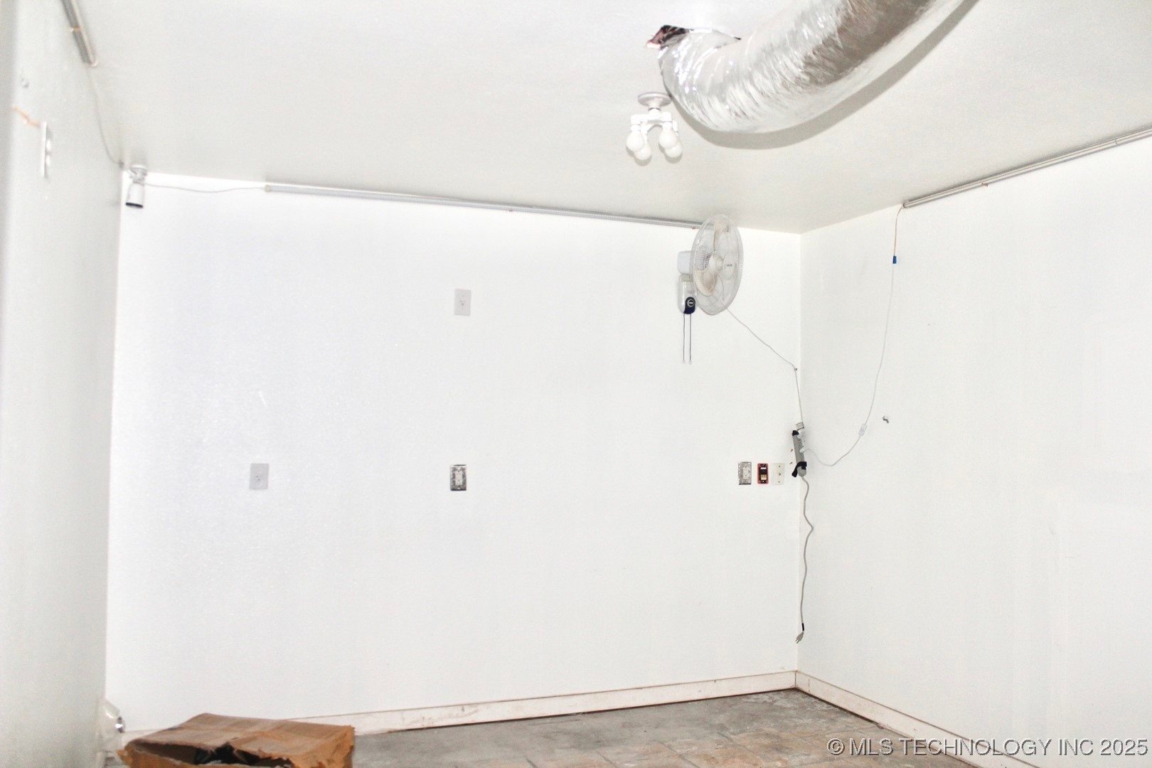 919 Bussell Ridge Road Property Photo 27