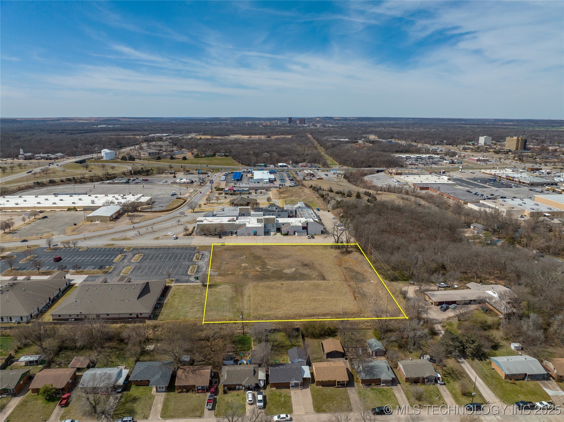 Se Adams Road Property Photo