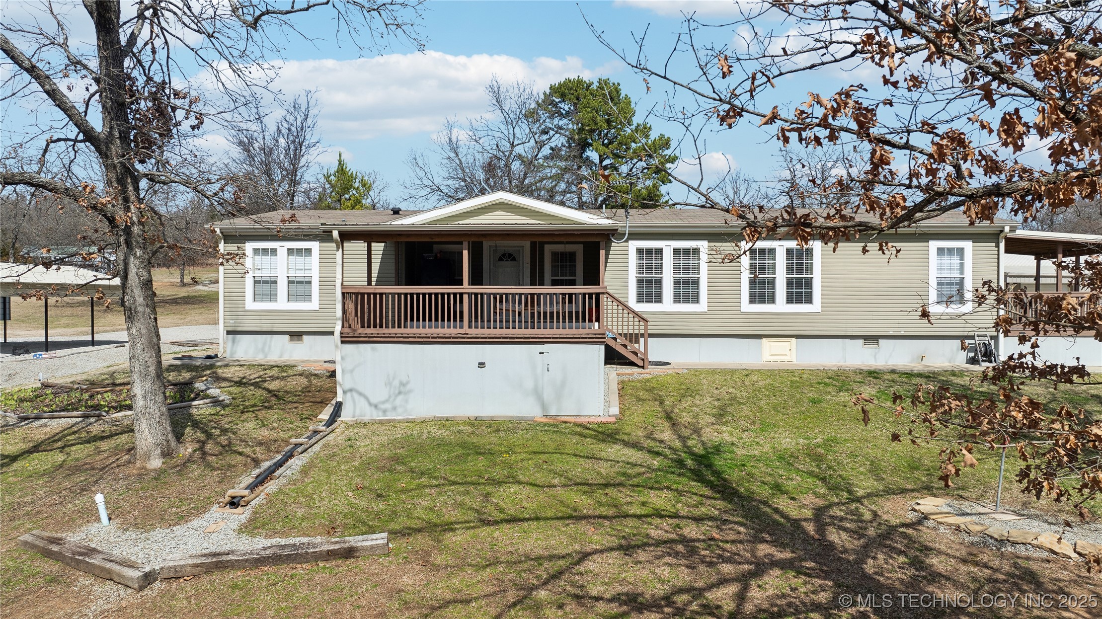113780 S 4294 Road Property Photo 1