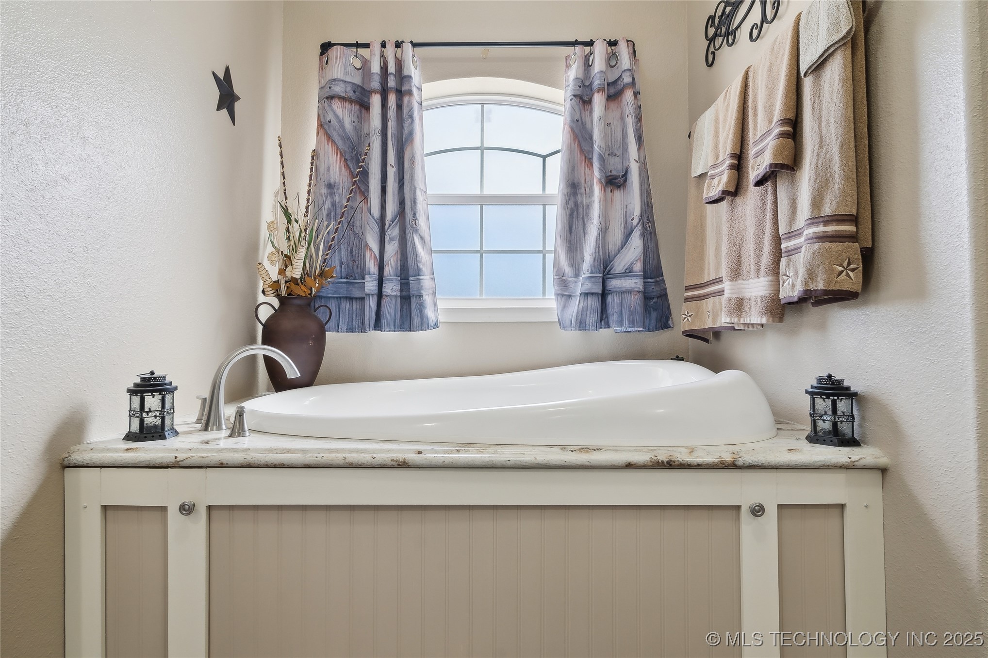 113780 S 4294 Road Property Photo 15