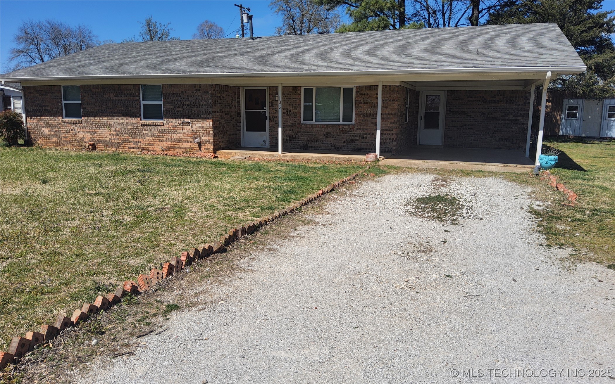Calera Real Estate Listings Main Image
