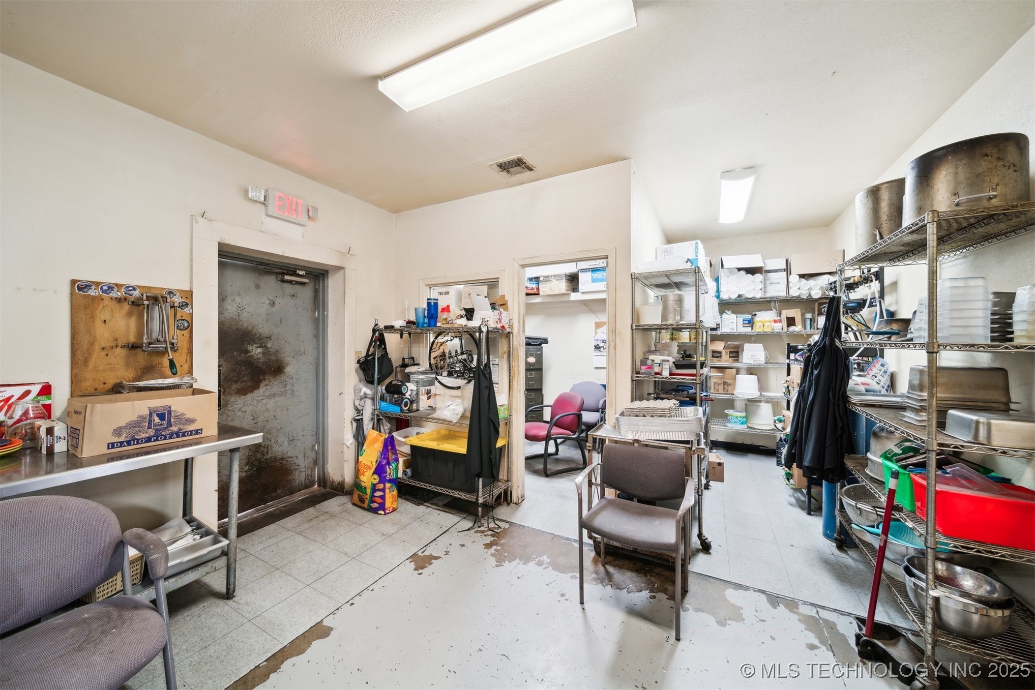 620 N Jm Davis Boulevard Property Photo 20