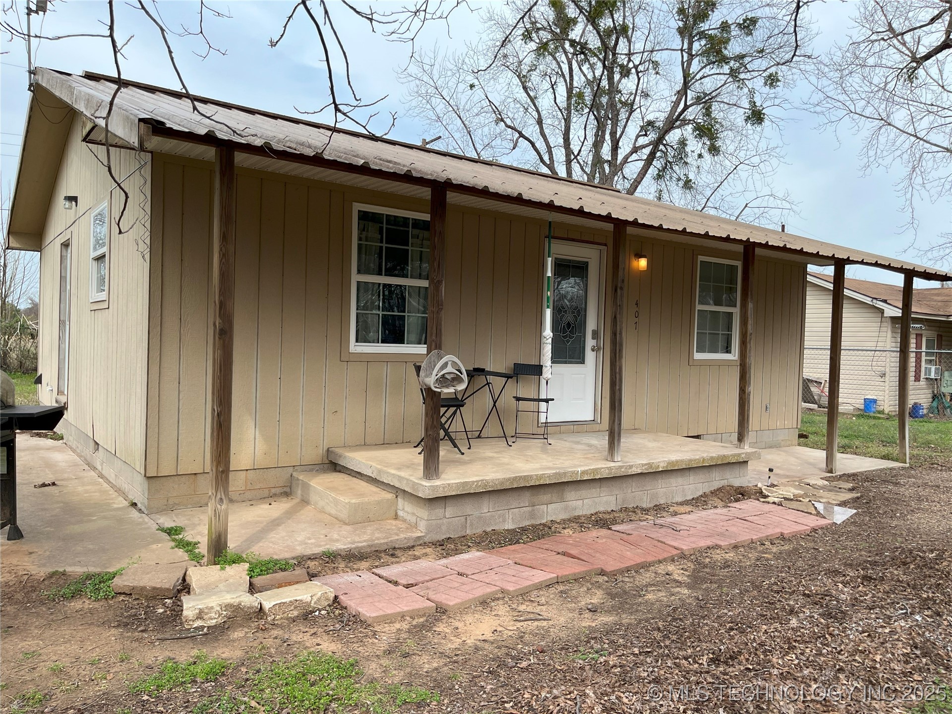 407 Denison Street Property Photo
