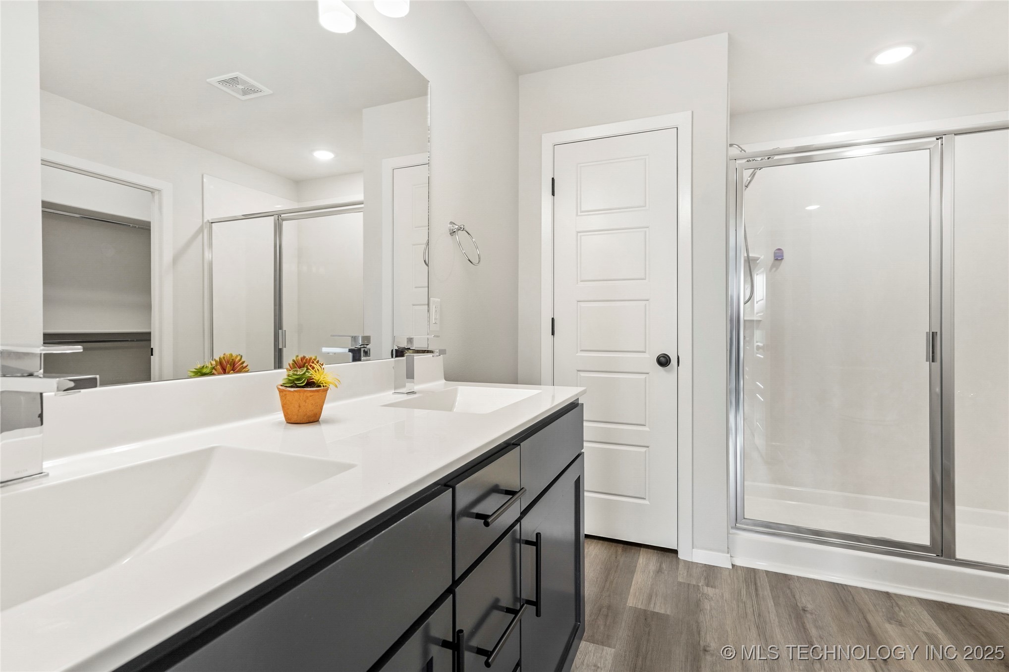 13119 S 72nd East Place Property Photo 16