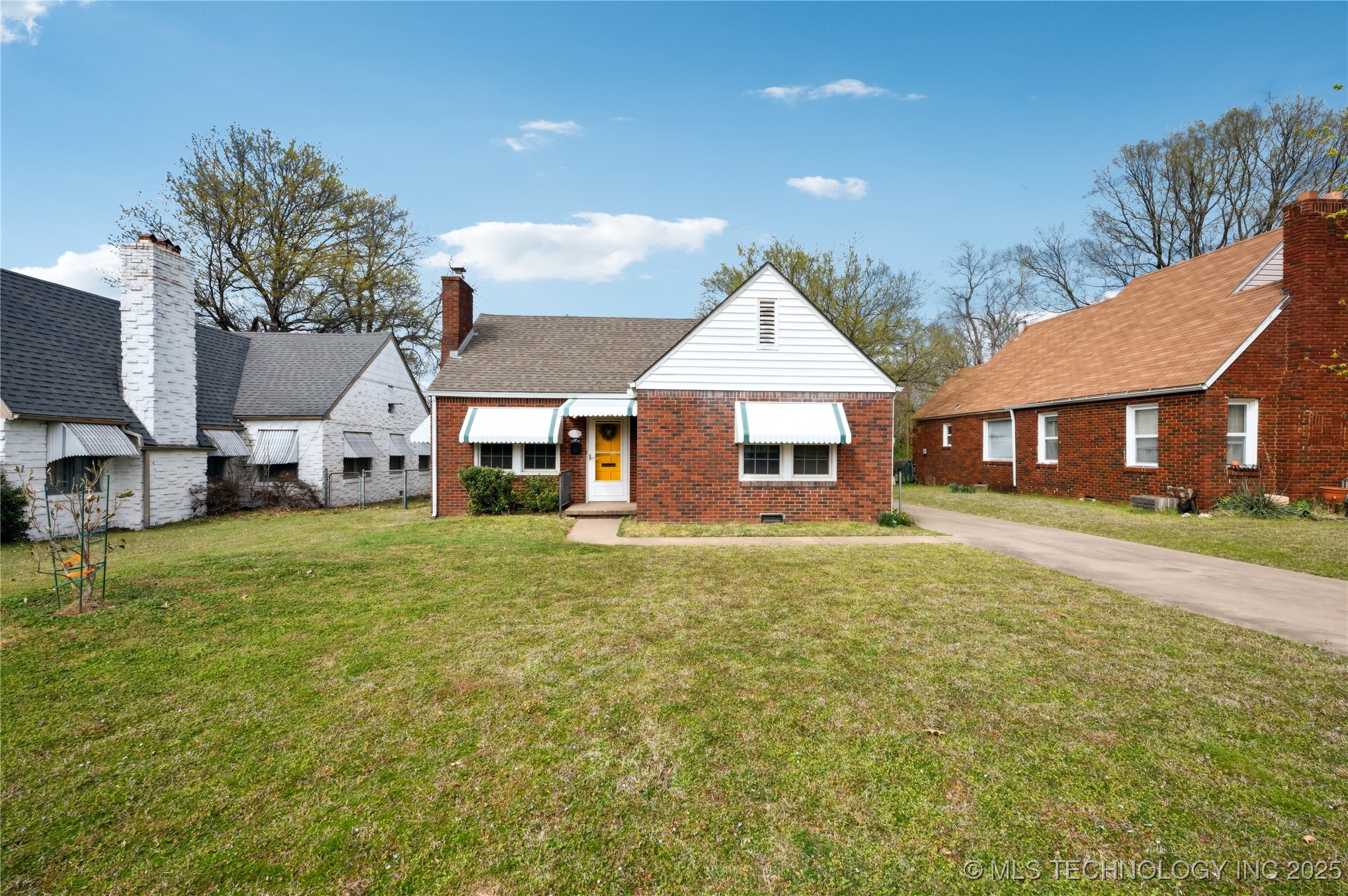3507 E Haskell Place Property Photo