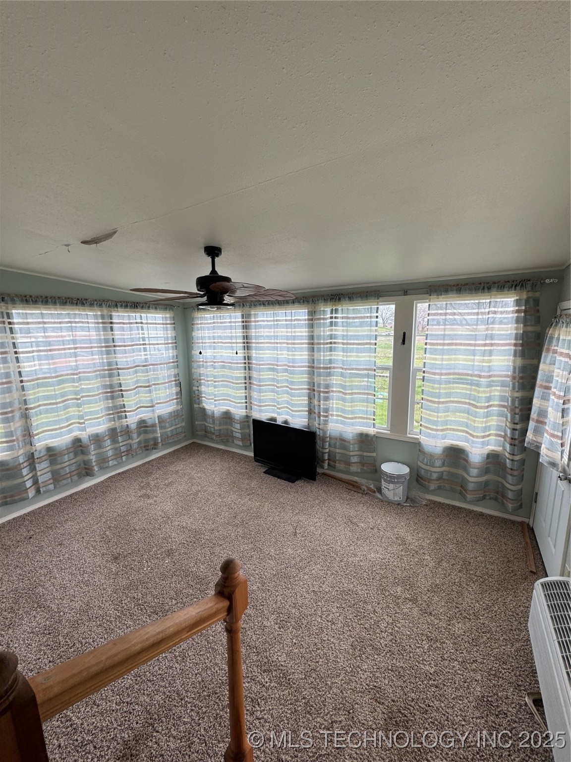 7600 N 4030 Road Property Photo 11
