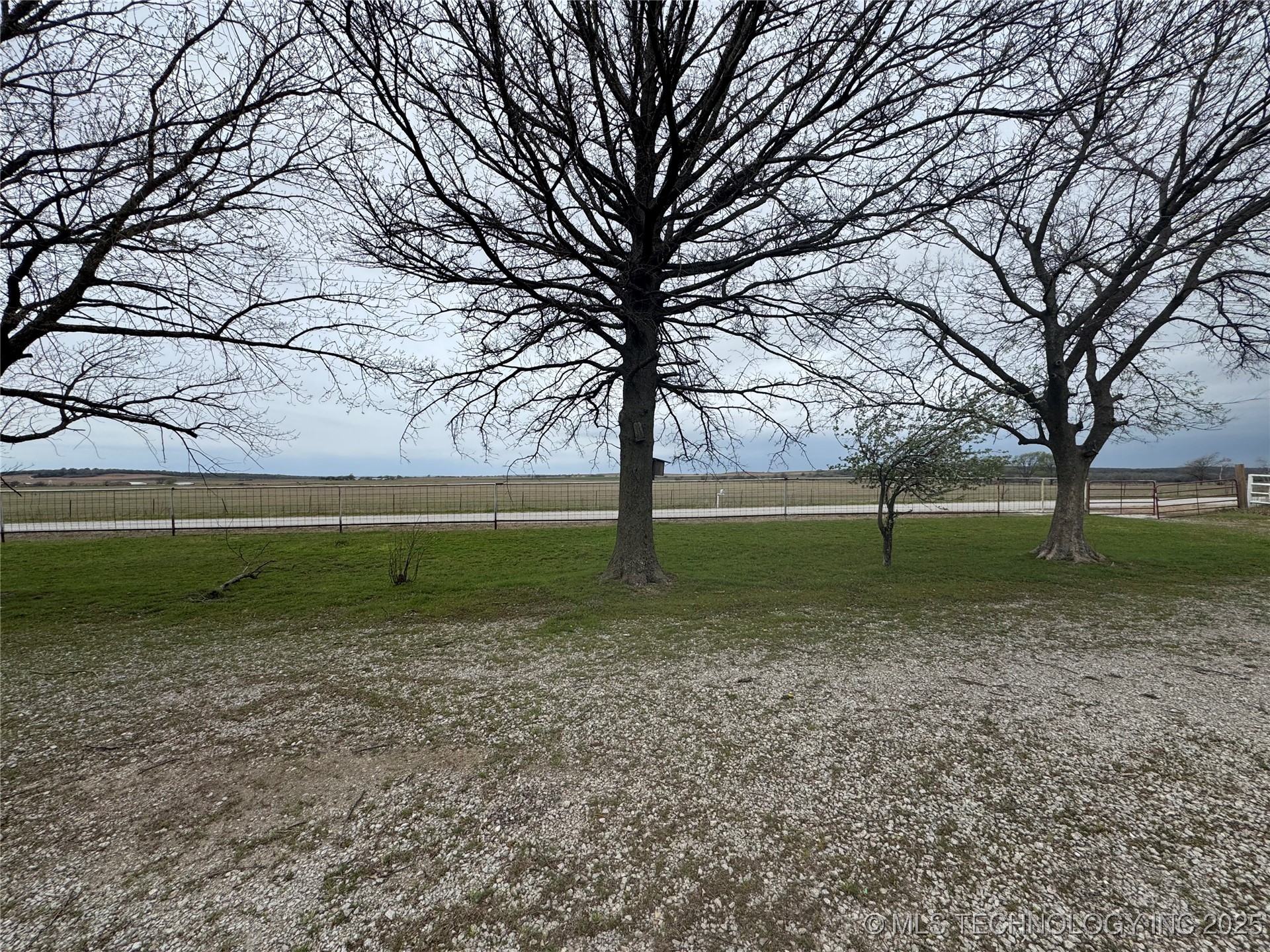 7600 N 4030 Road Property Photo 17