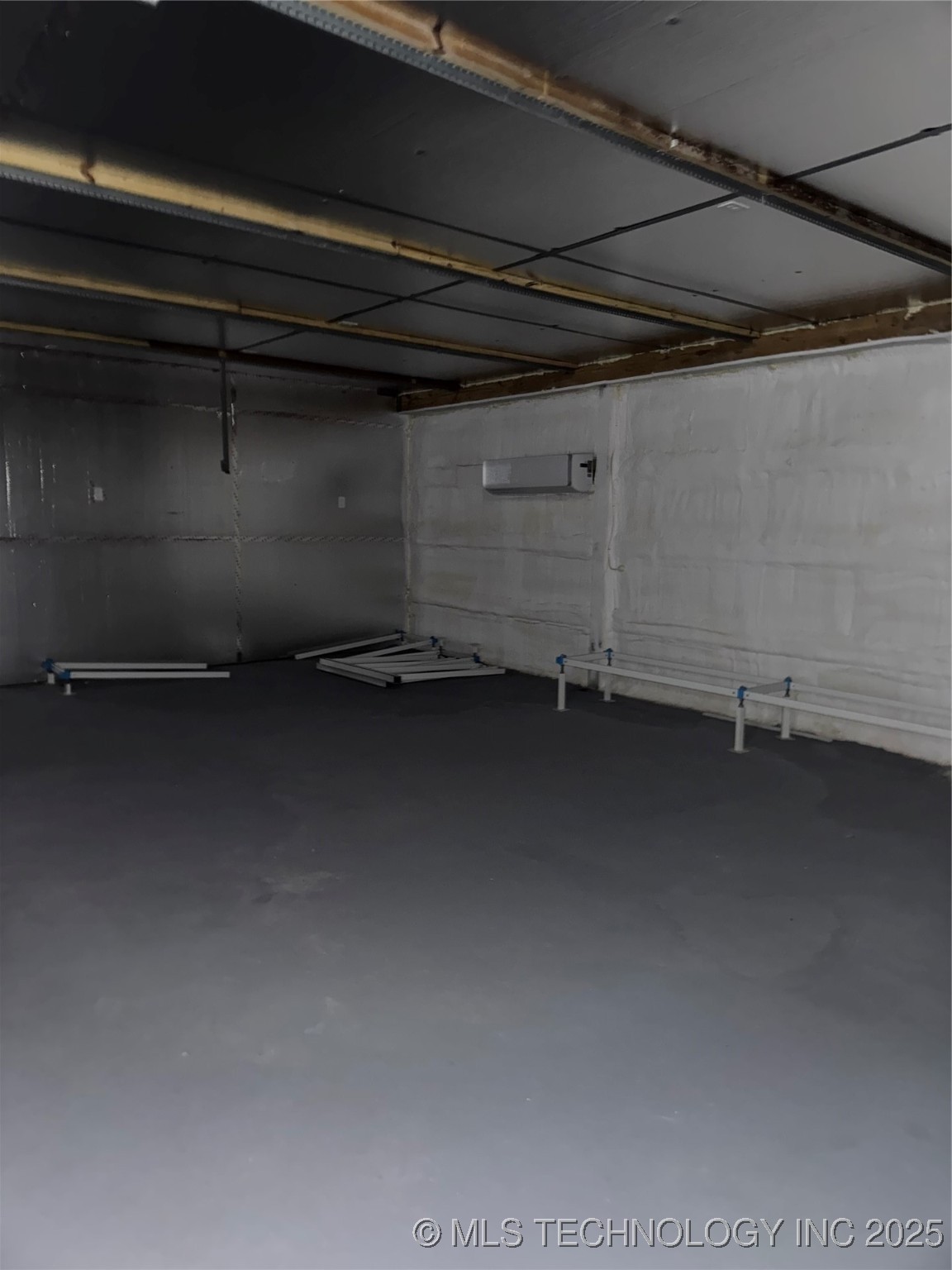 7600 N 4030 Road Property Photo 28