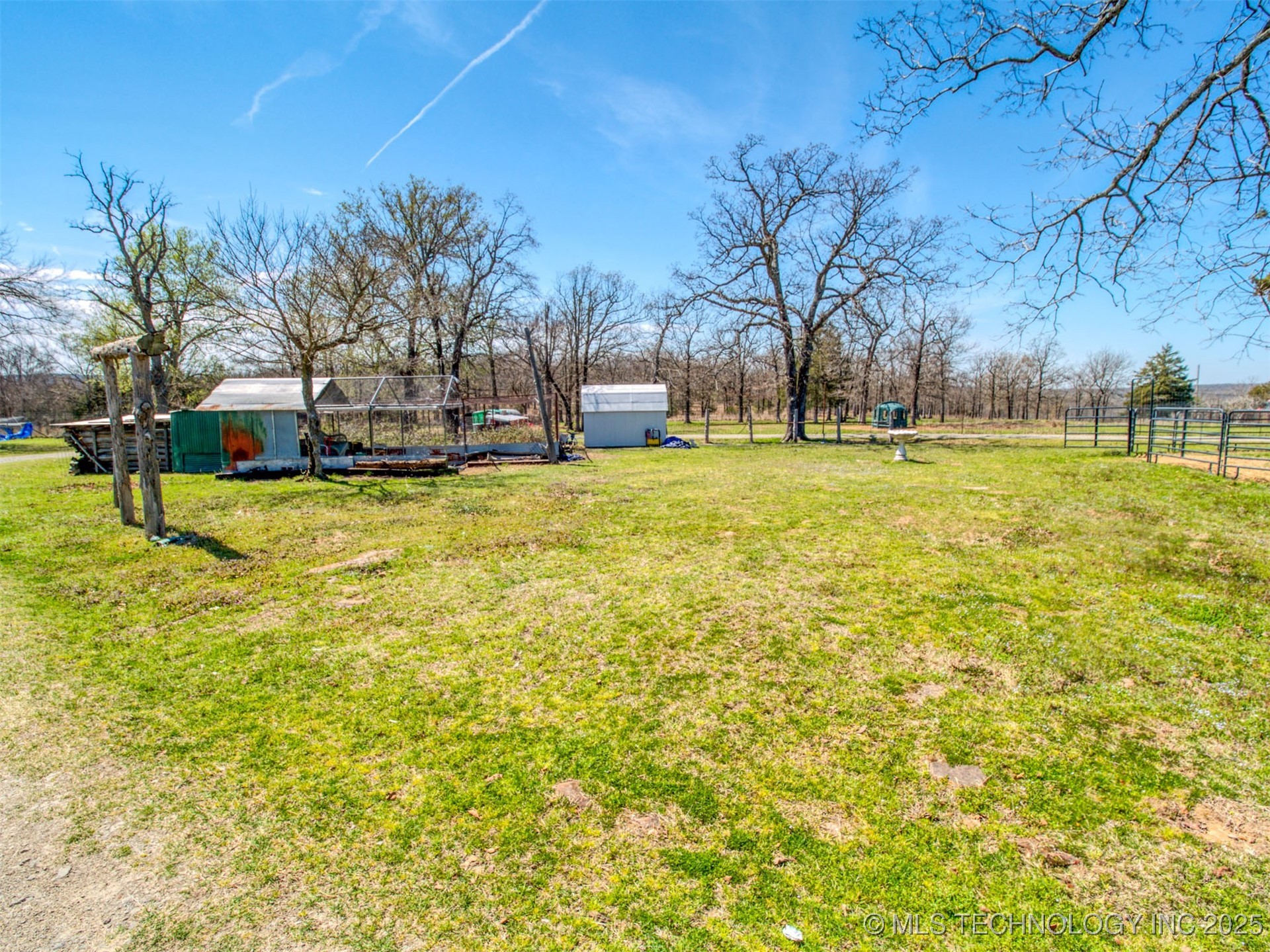 754 Parker Road Property Photo 3